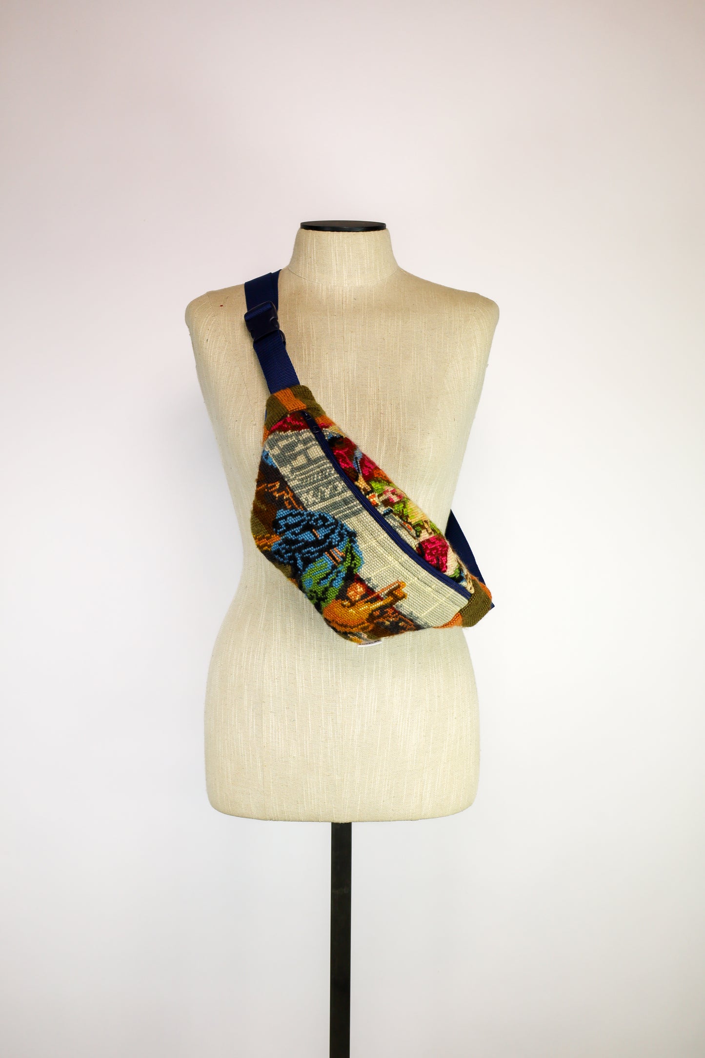 fanny pack - victoria