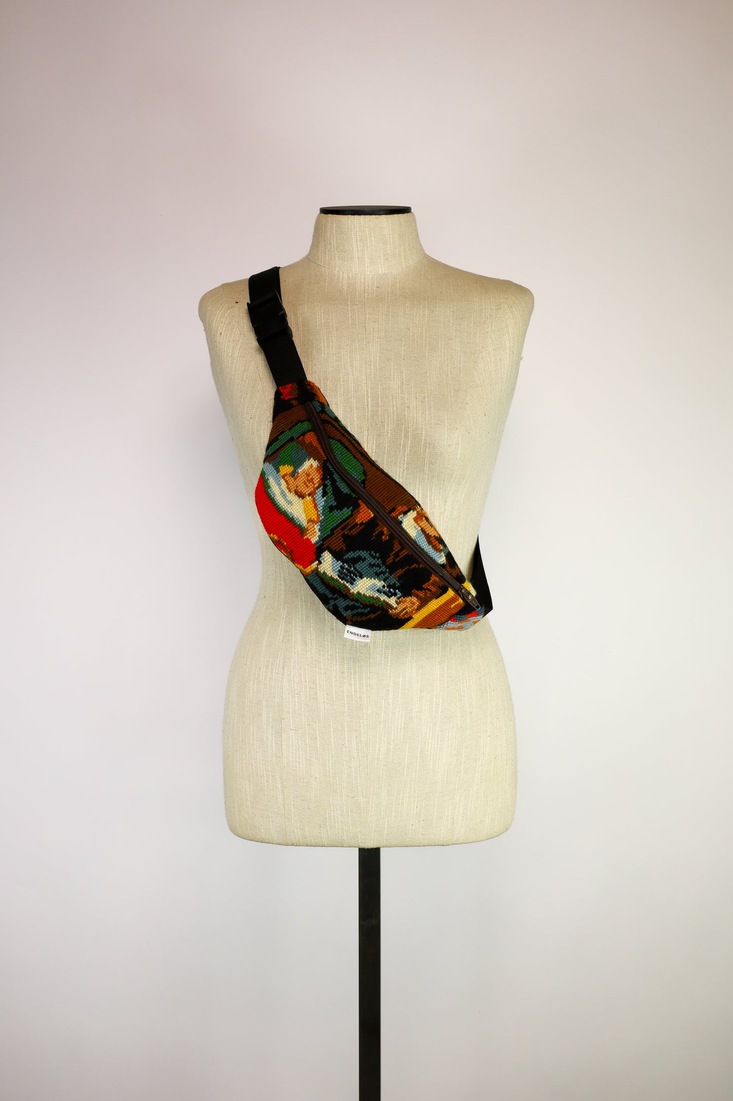 fanny pack - victoria