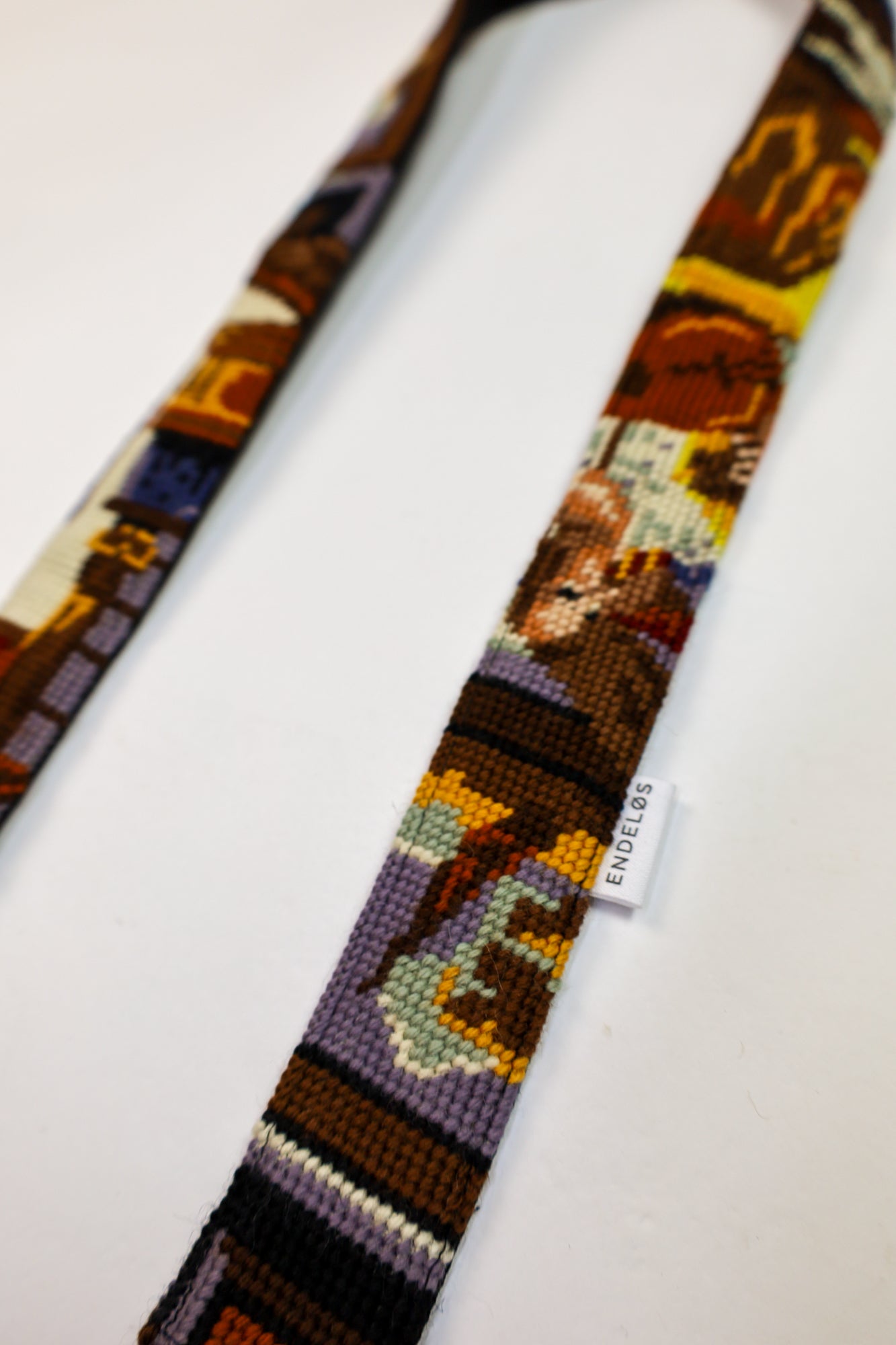 Unique bag strap with an artistic embroidery based on Love Letter.