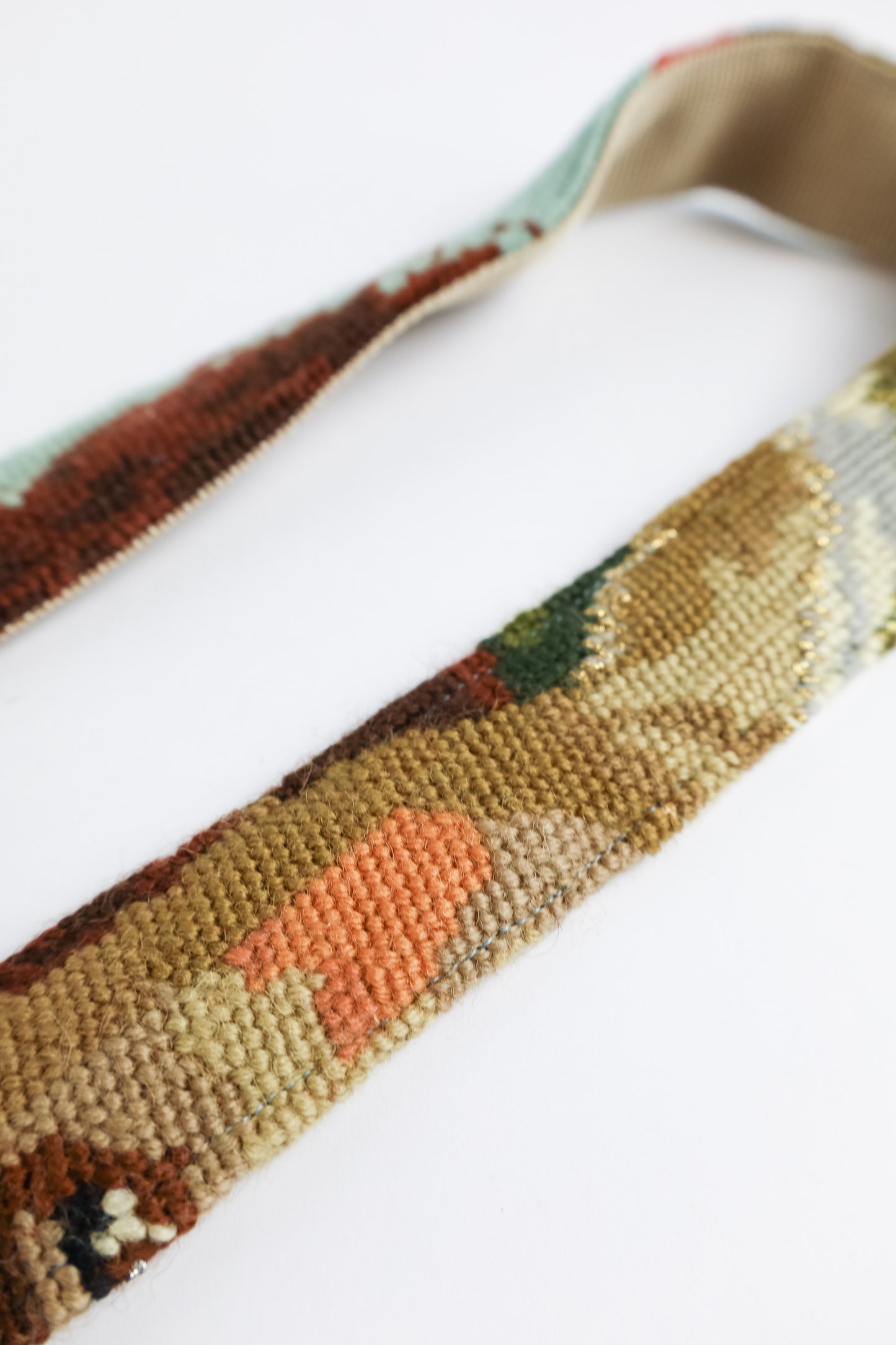 strap - meisje met goud - 156 cm