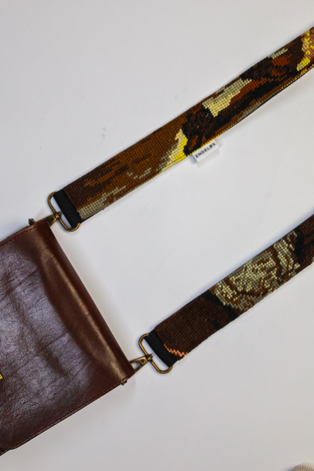 Unieke en duurzame strap met een kunstzinnig ontwerp gebaseerd op Rembrandts meesterwerk De Nachtwacht.
