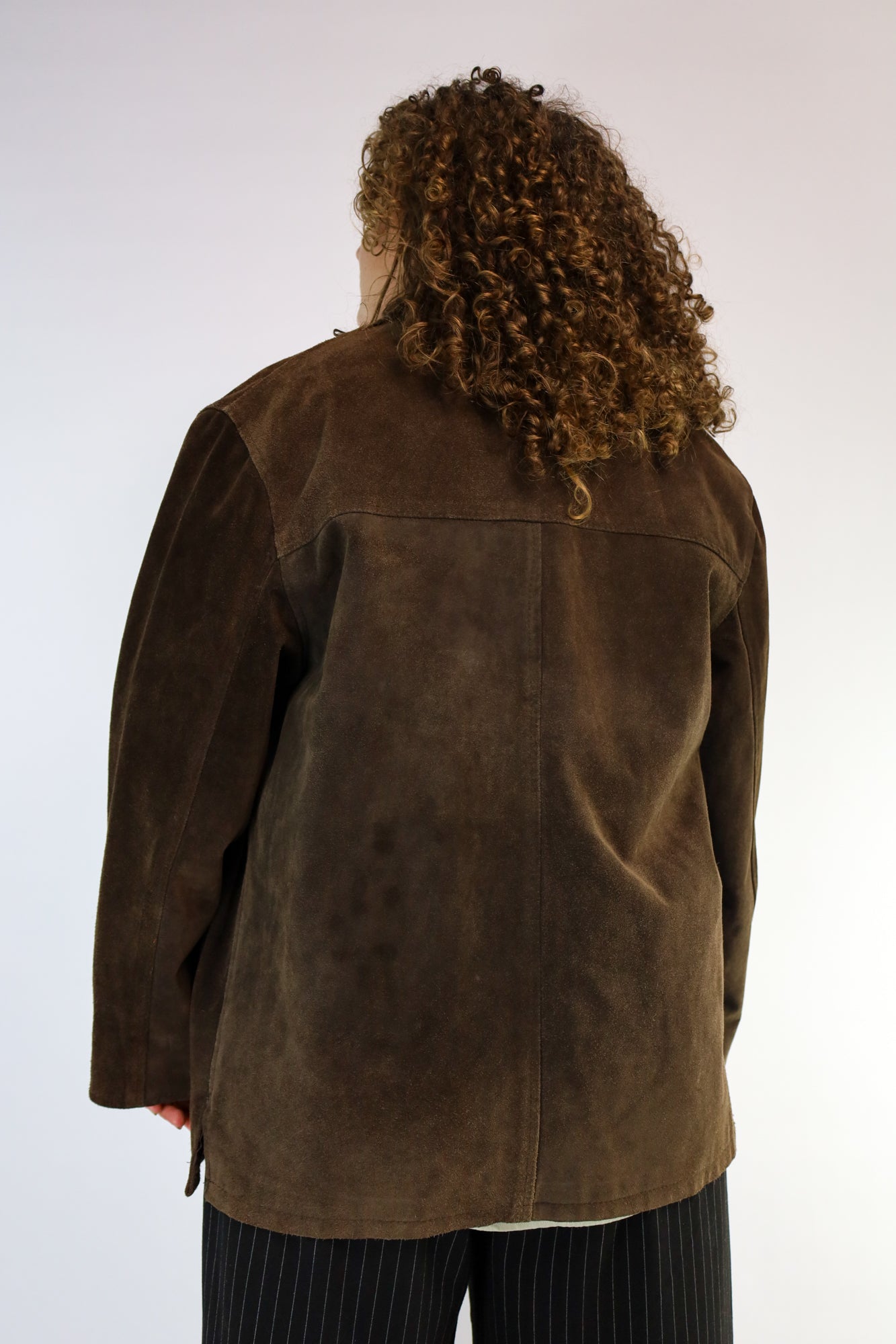 Oversized vintage suède jack met voering en knoopsluiting