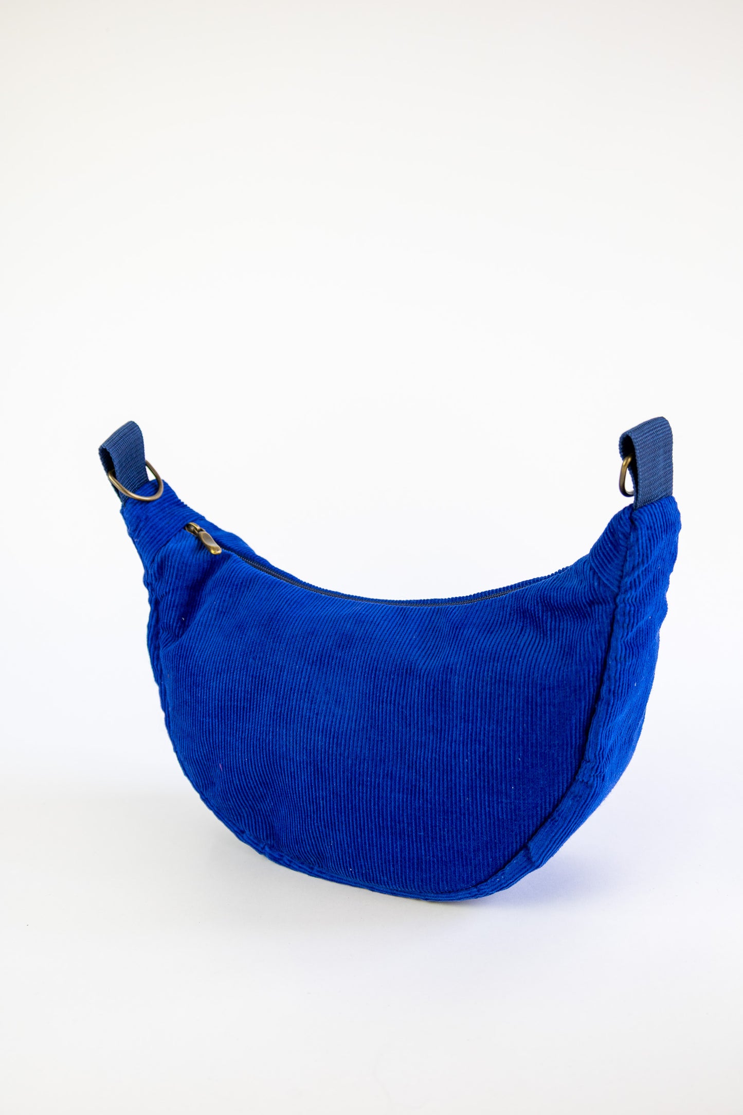 crossbody M - basic bag - nr. 131 kobalt