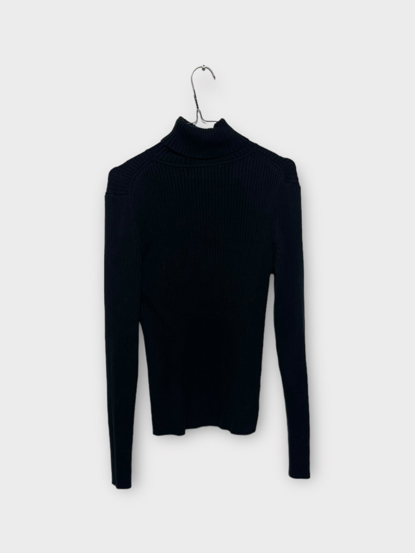 vita black turtleneck - M