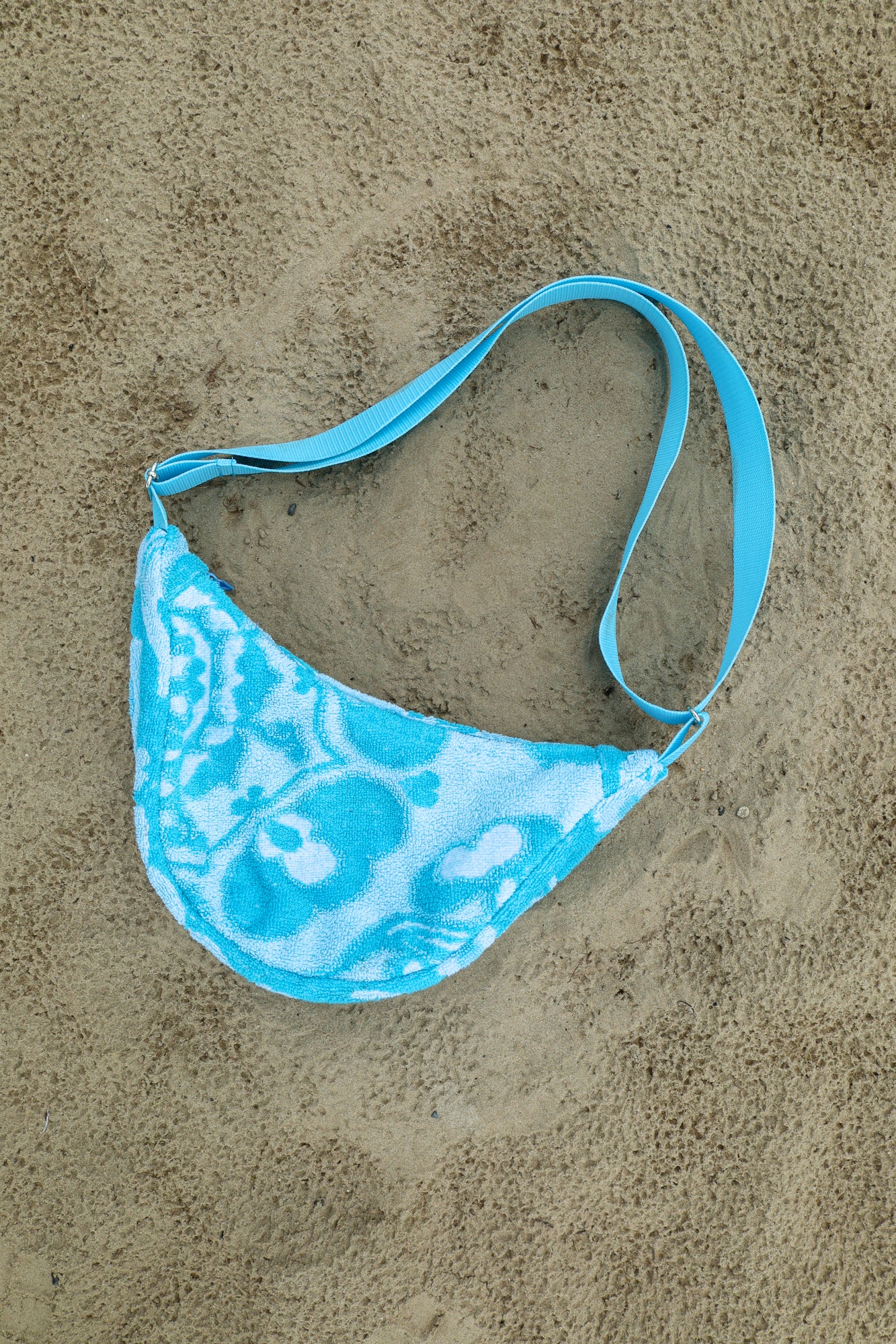 towel crossbody bag - ocean blue