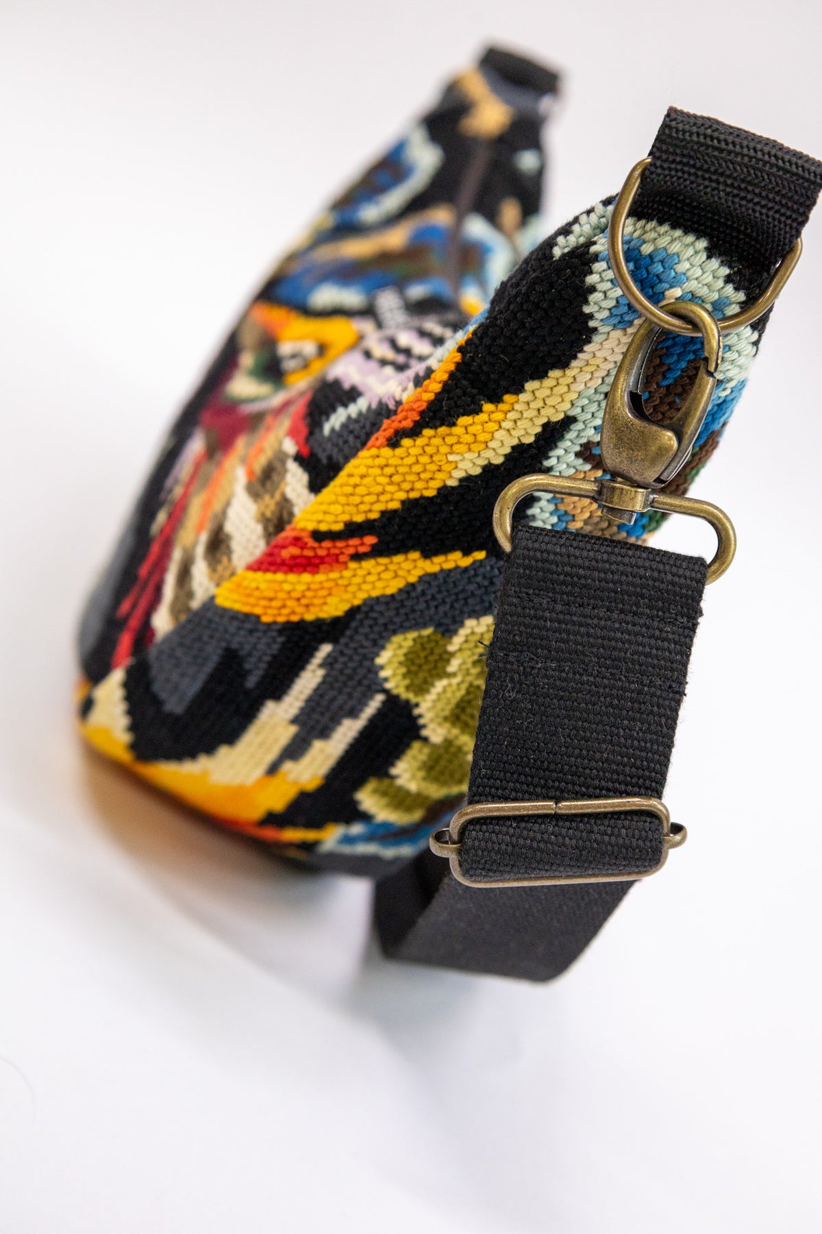 Lola bag M – tas van vintage borduurwerk - 2630