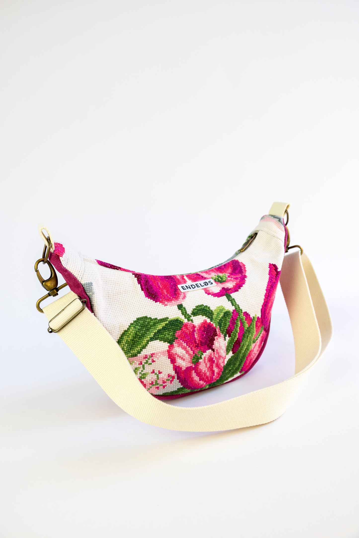 Lola bag M – tas van vintage borduurwerk - tulpen
