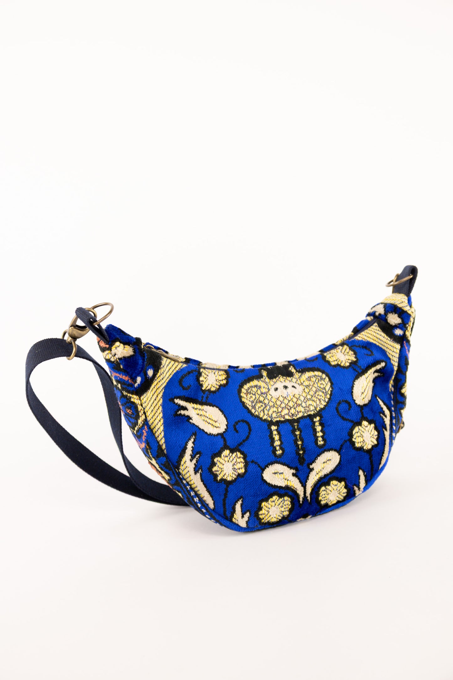 Lola bag M – tas van vintage tapijt - nr. 100