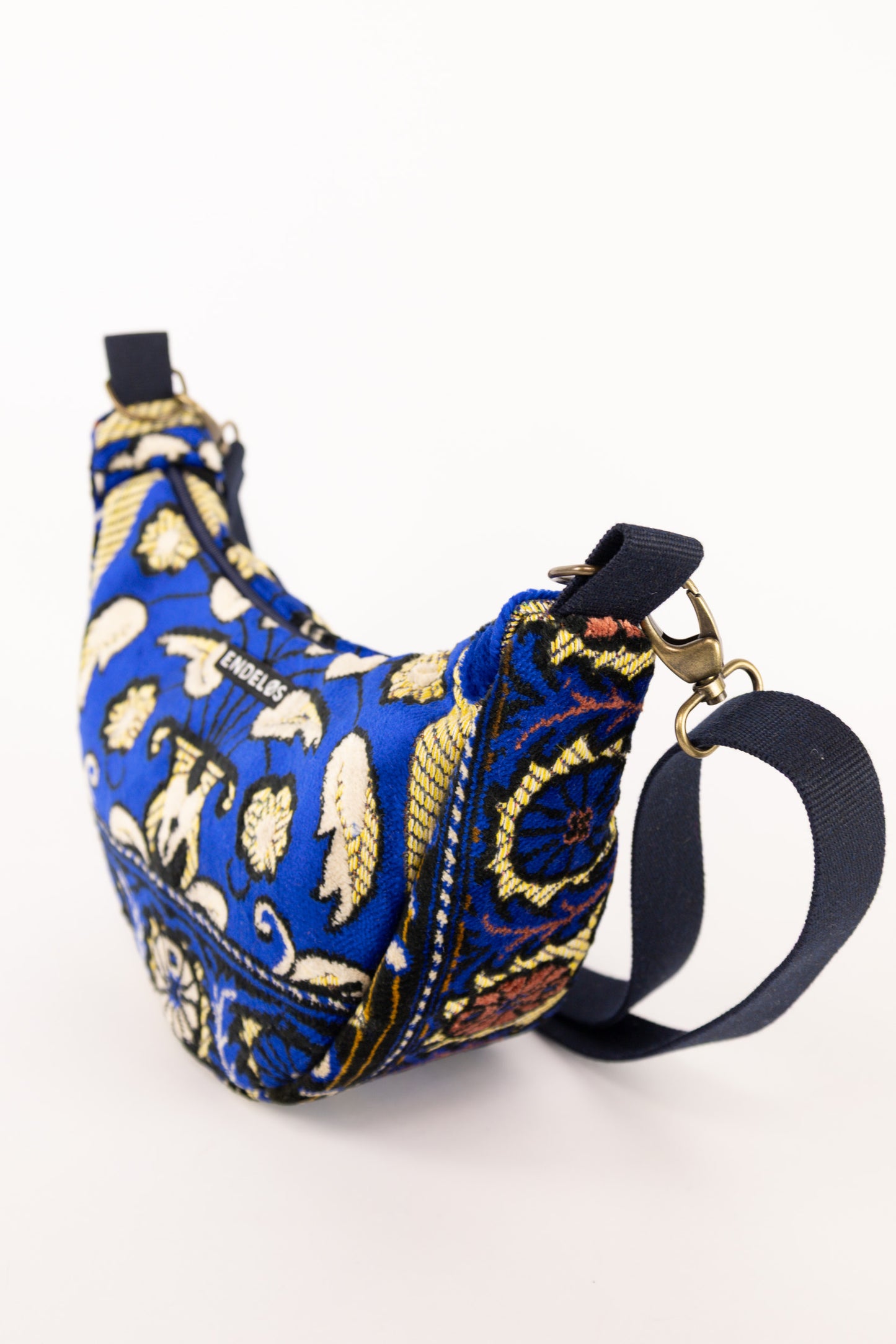 Lola bag M – tas van vintage tapijt - nr. 100