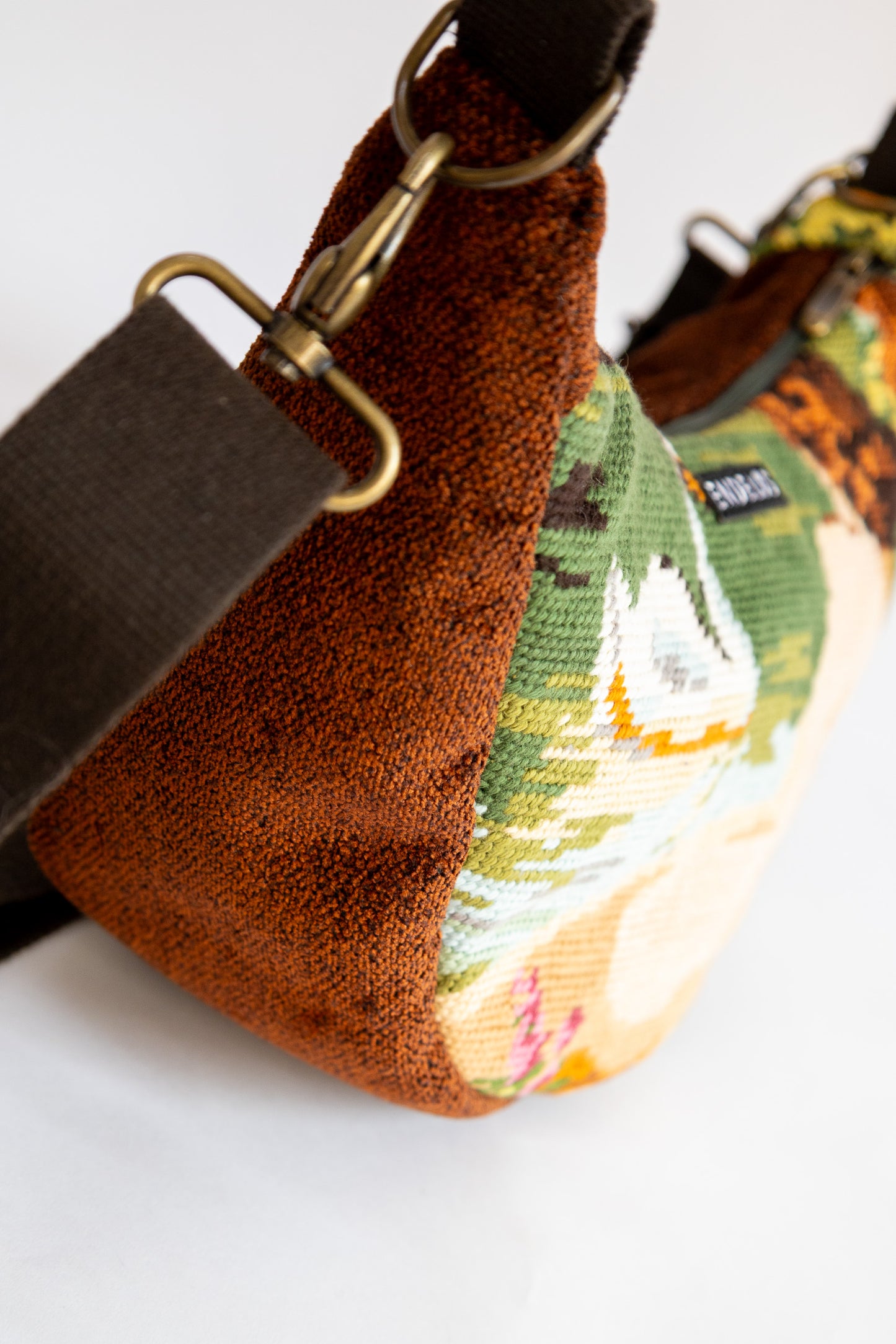 Lola bag M – tas van vintage borduurwerk - 2607