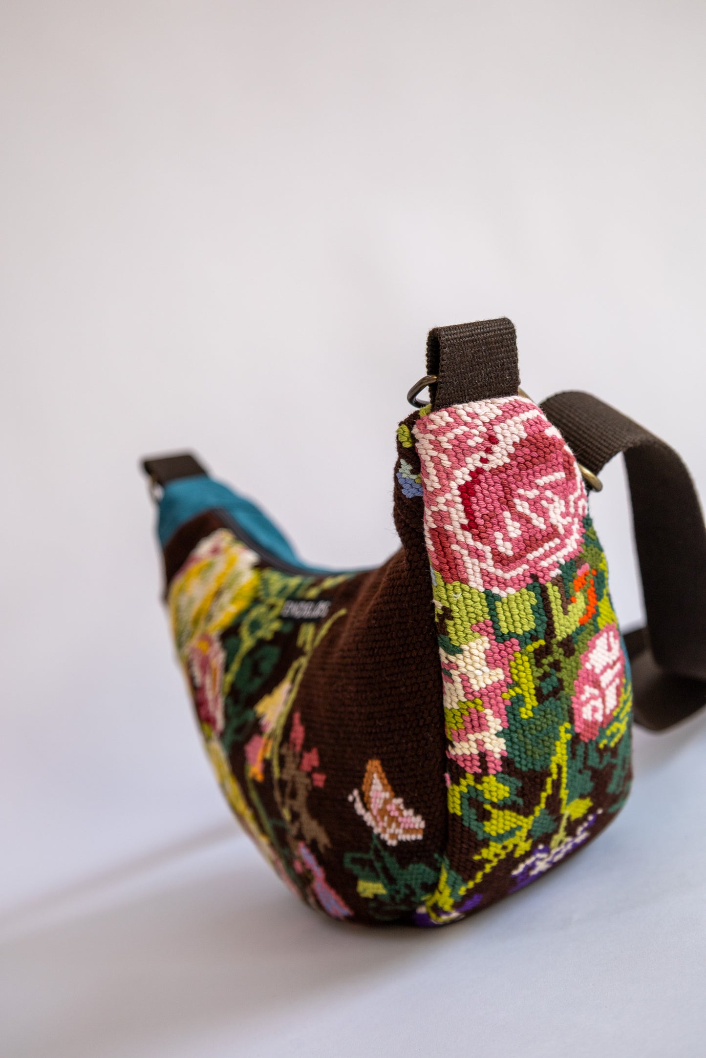 Lola bag M – tas van vintage borduurwerk - 2603