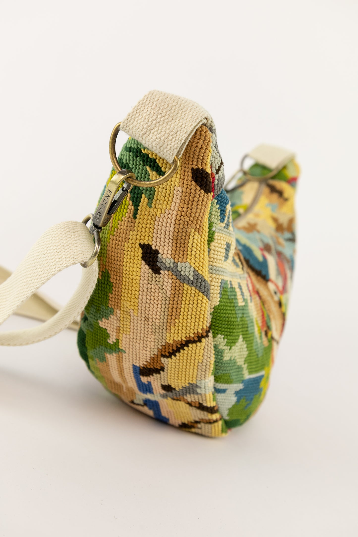 Lola bag M – geborduurde vintage tas - nr. 83