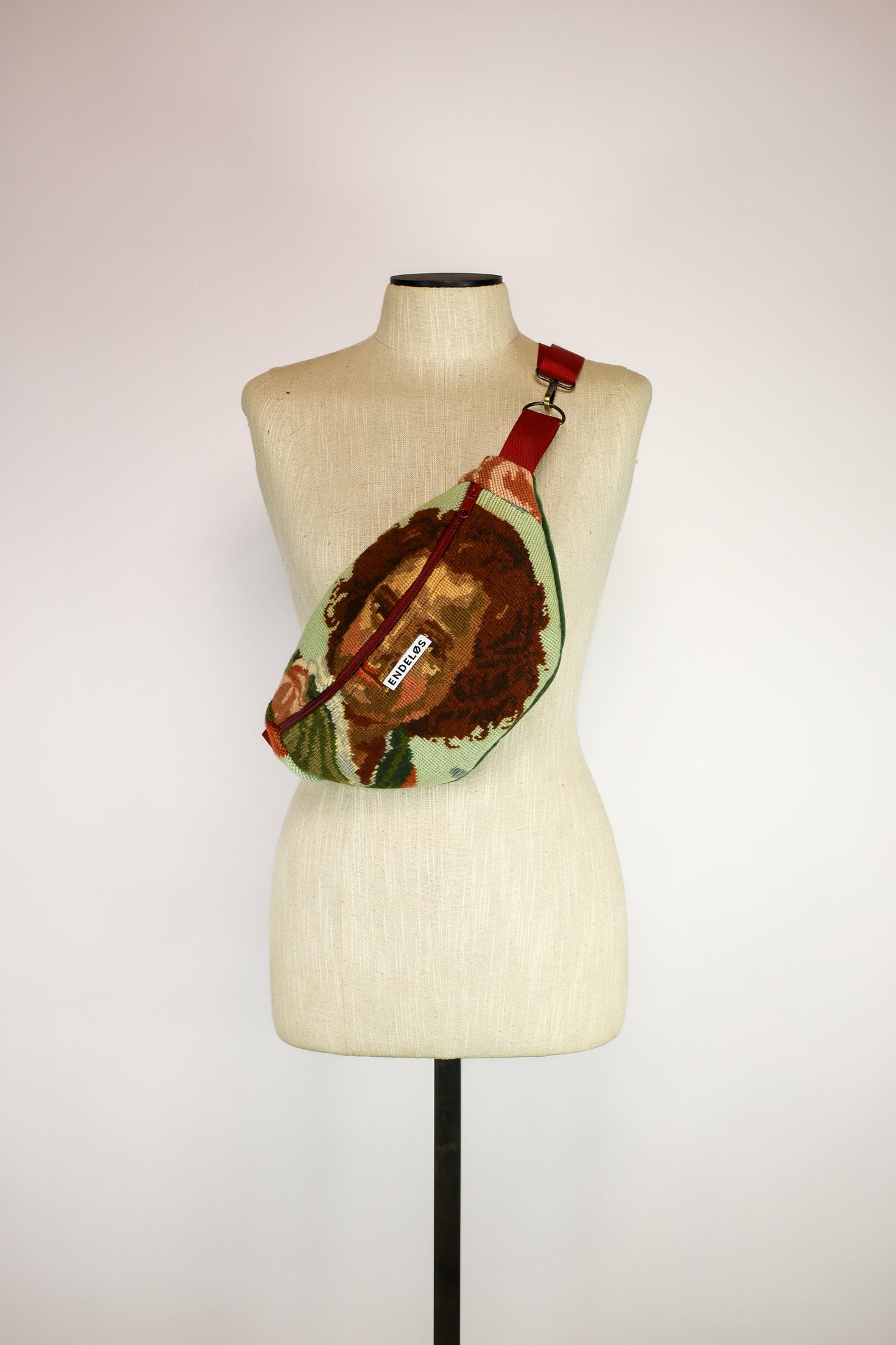 fanny pack - victoria