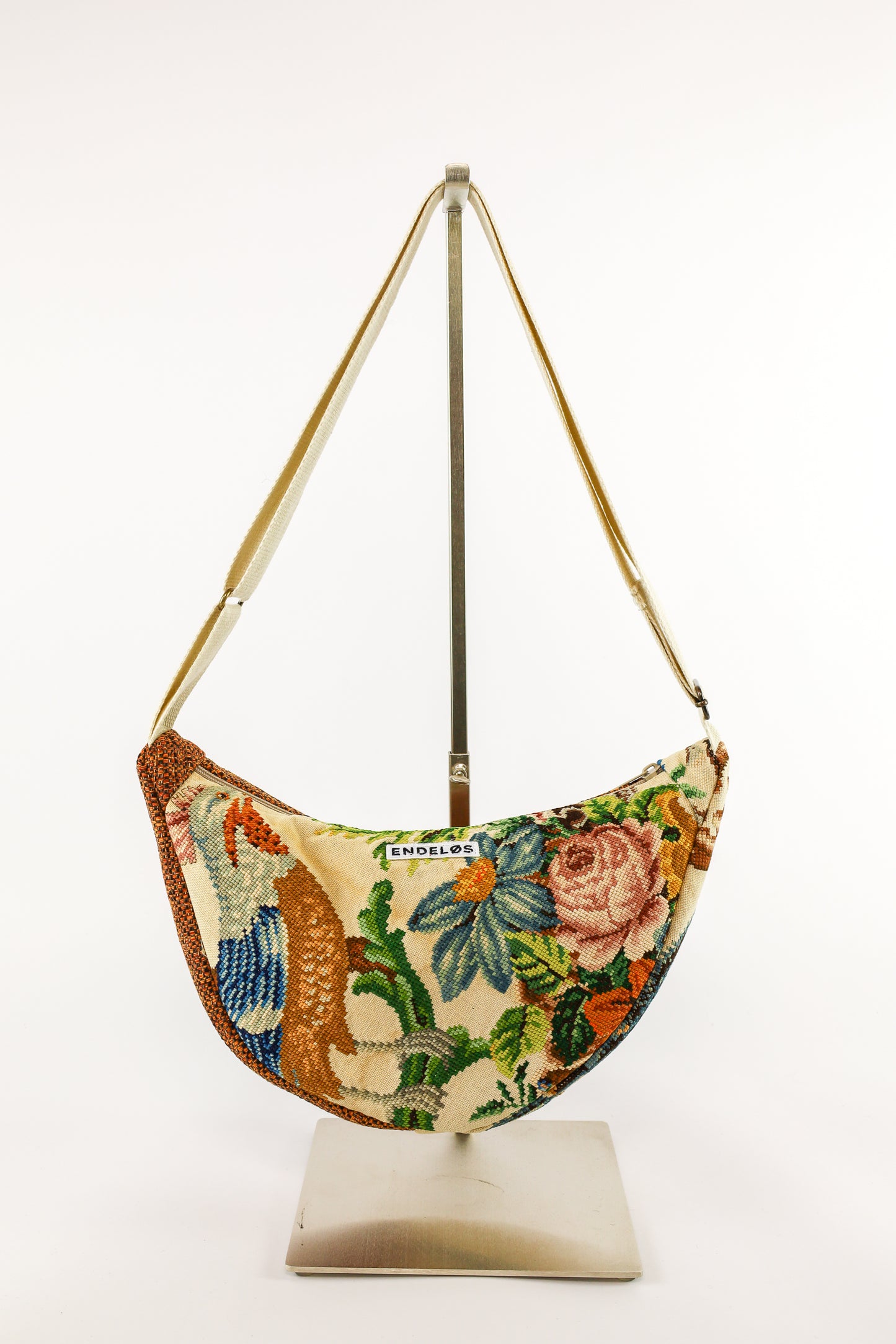 crossbody M - nr. 57 pauw & bloemen