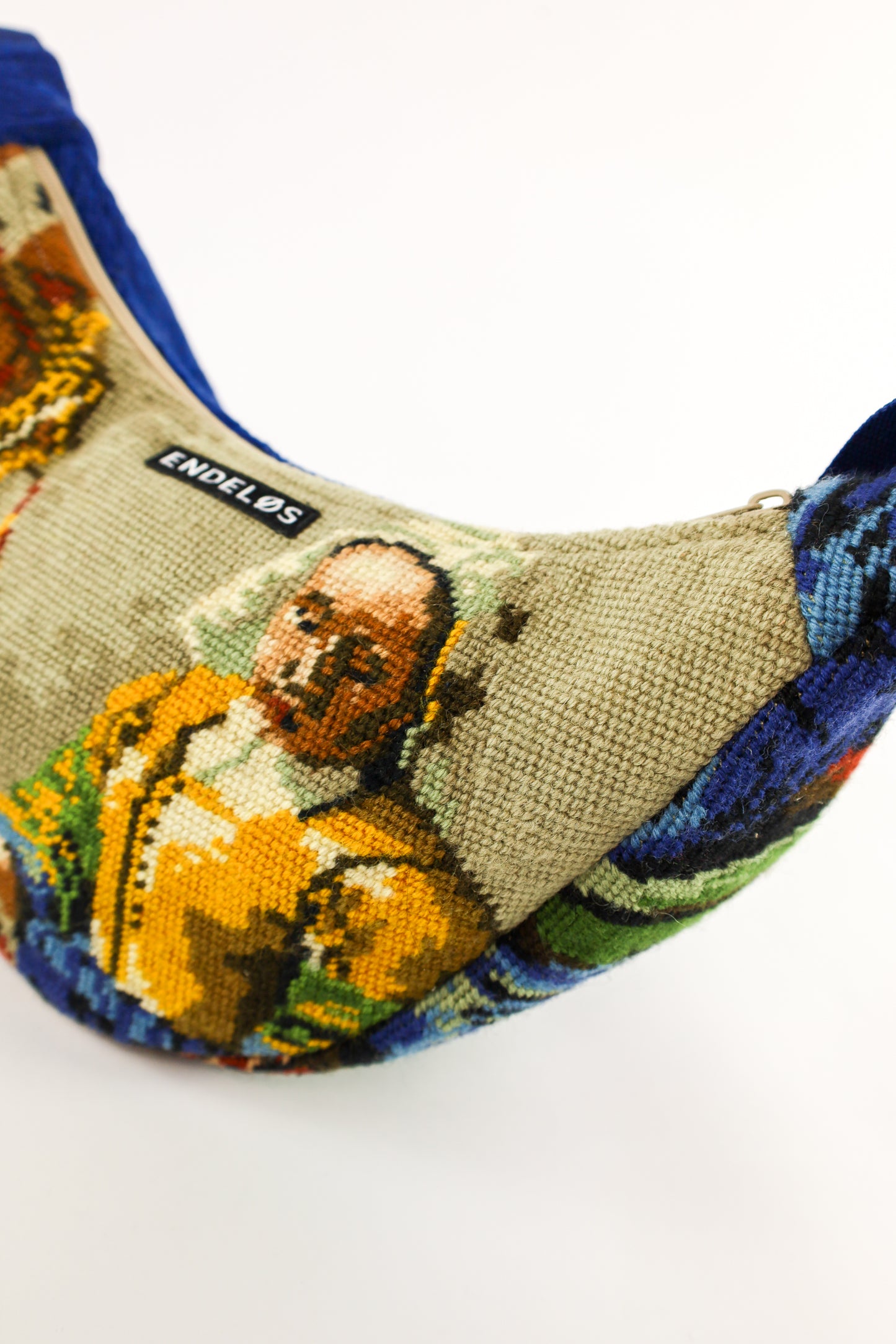 crossbody M - nr. 55 het melkmeisje