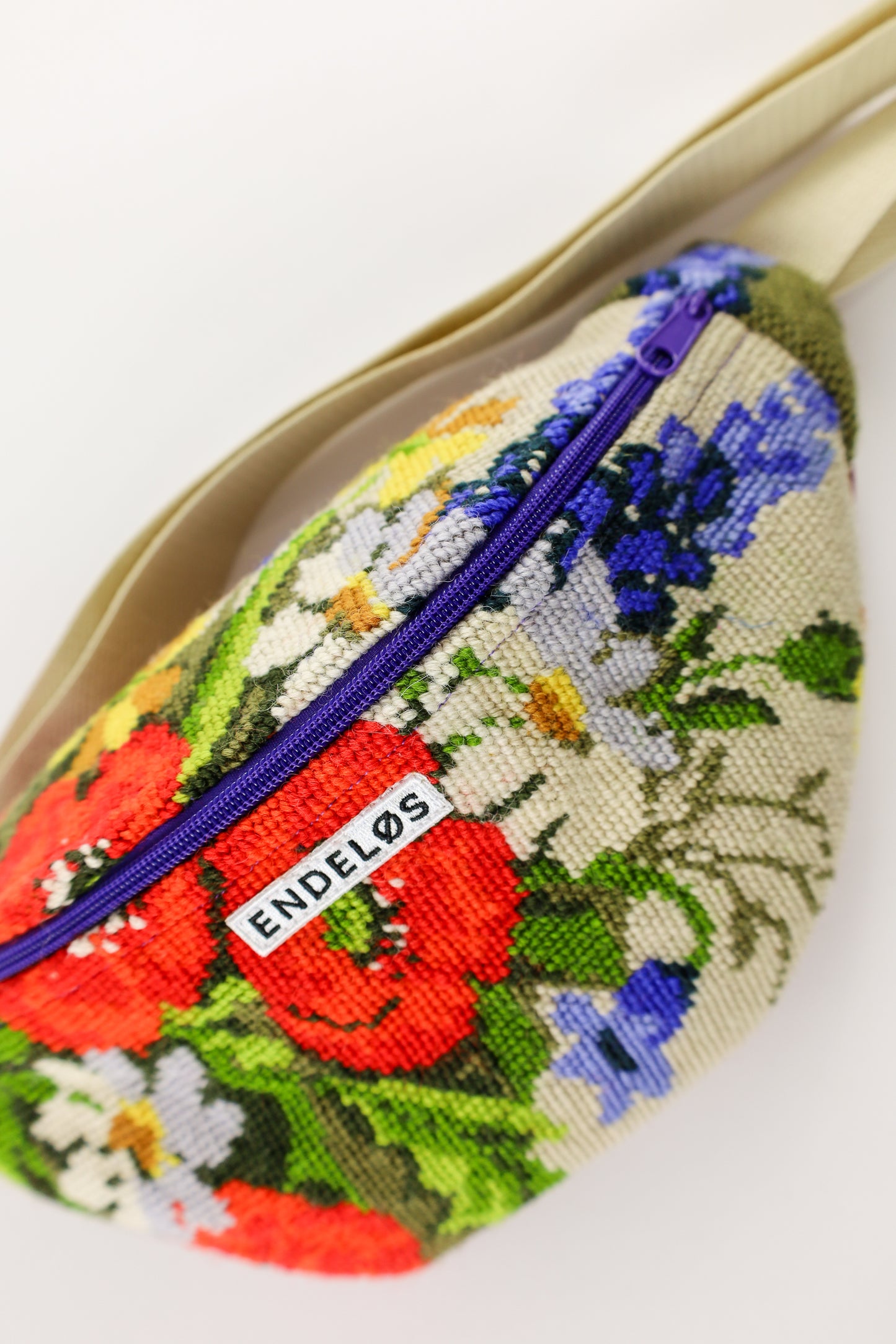 fanny pack - victoria