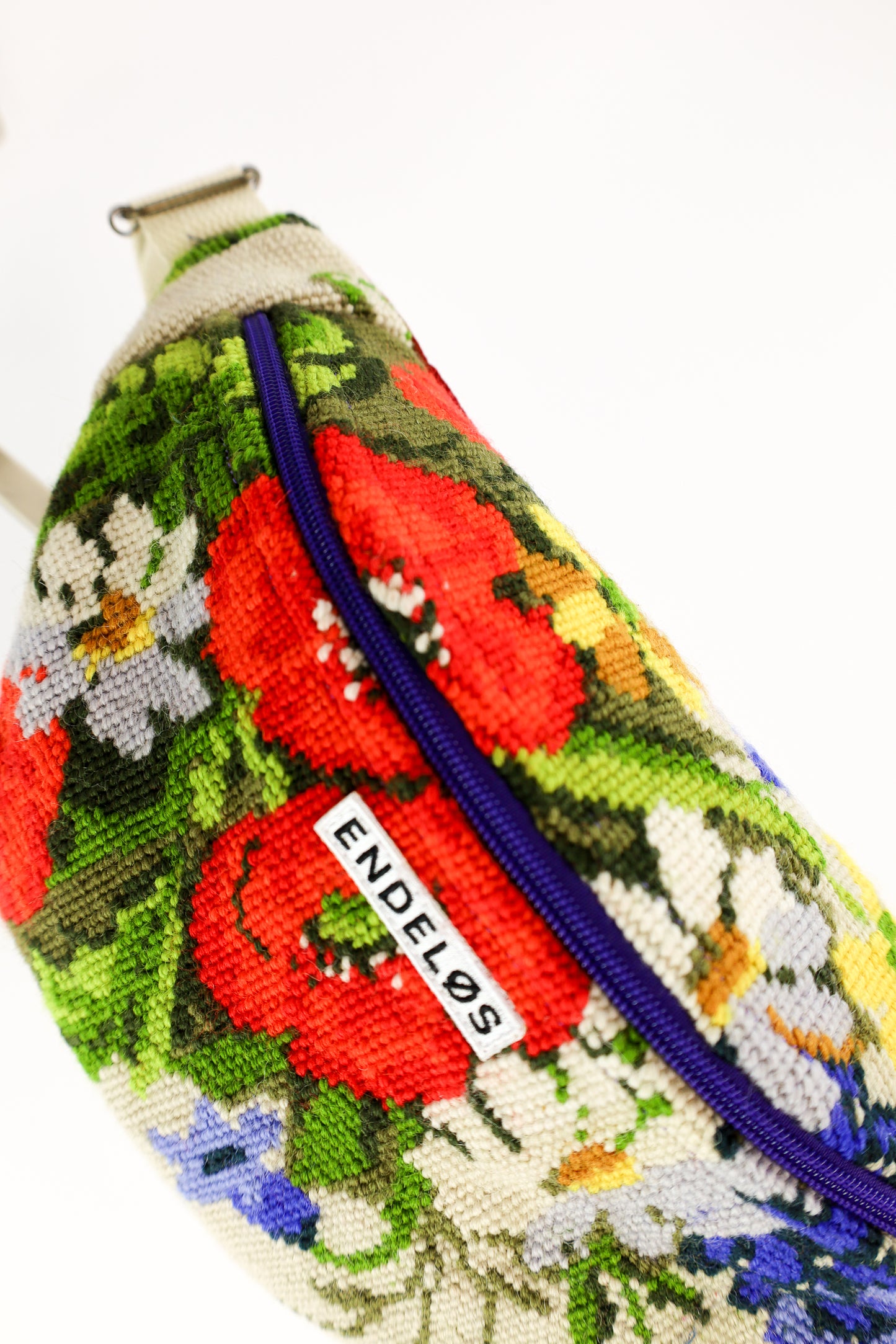 fanny pack - victoria