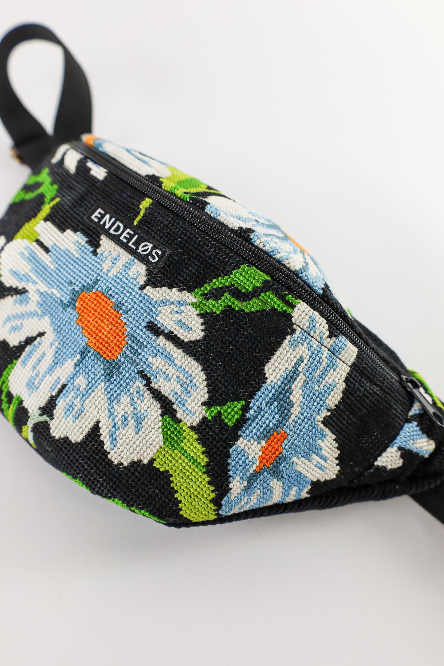 fanny pack - victoria