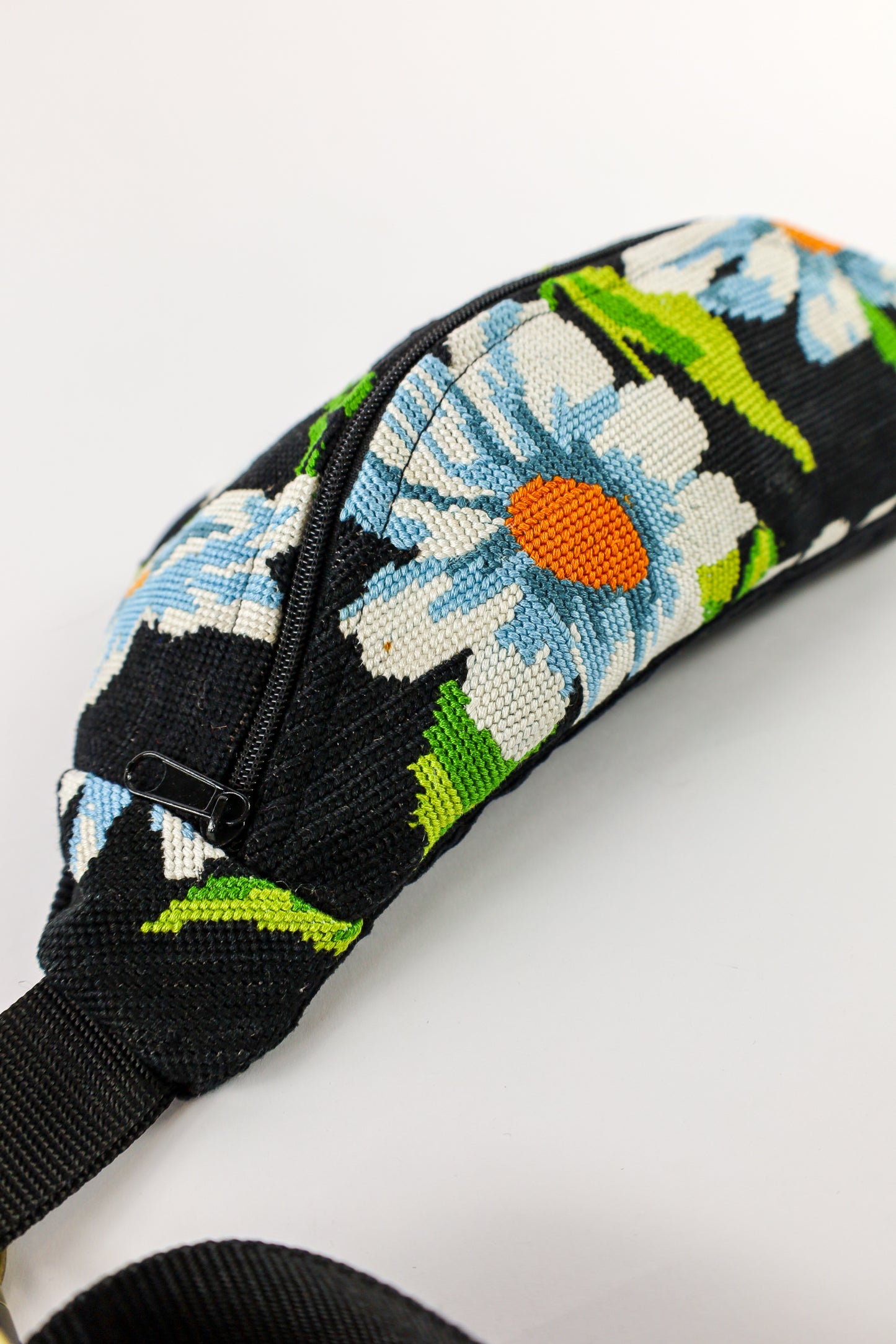 fanny pack - victoria