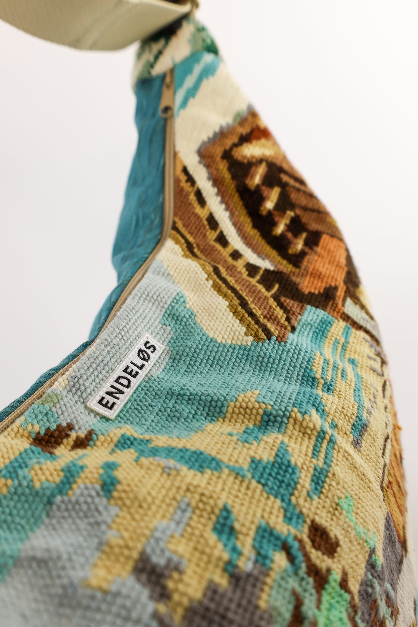 crossbody XL - nr. 50 sneeuw