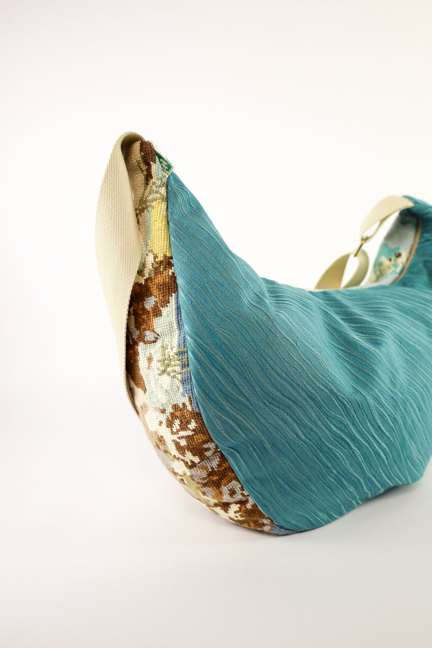 crossbody XL - nr. 50 sneeuw