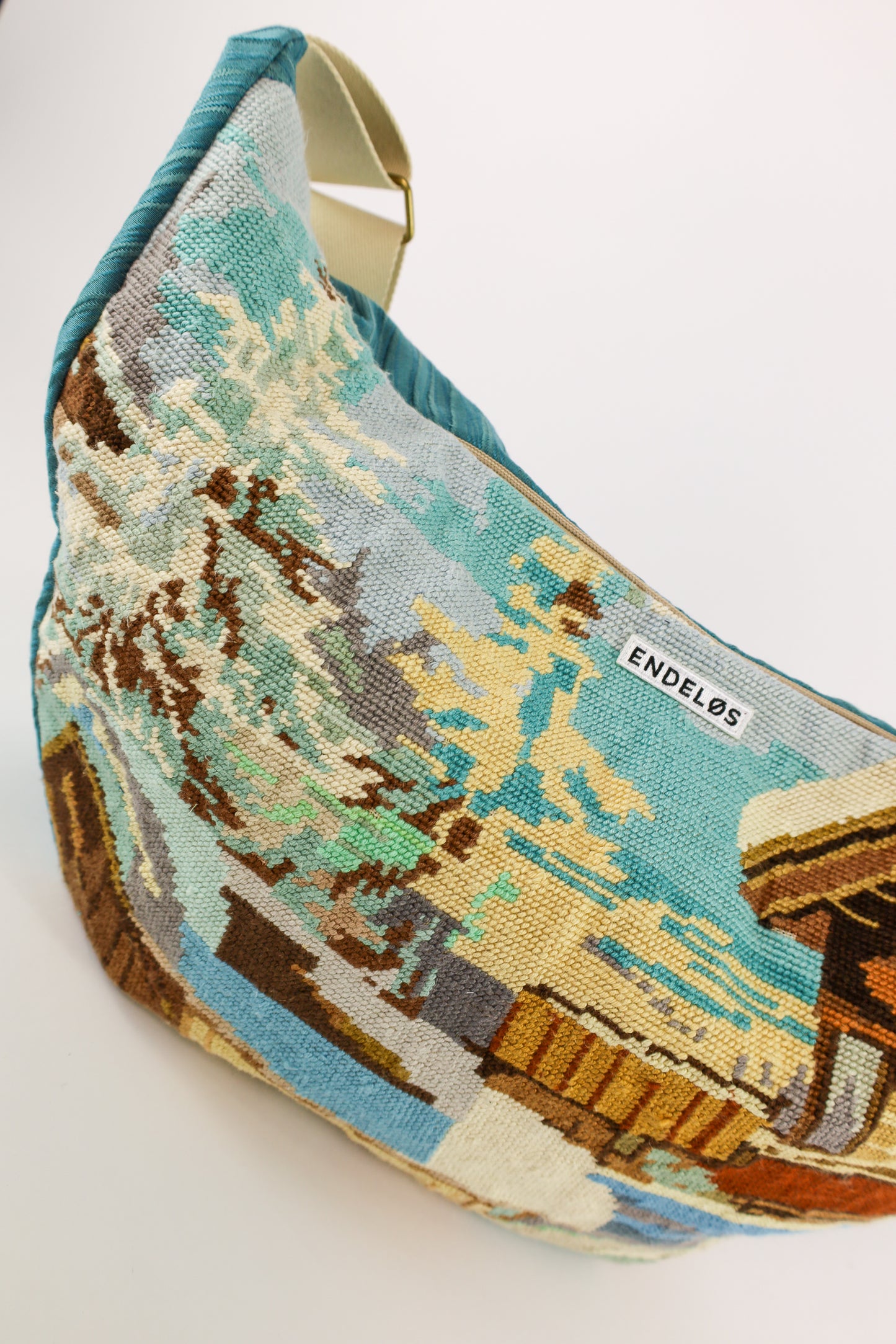 crossbody XL - nr. 50 sneeuw