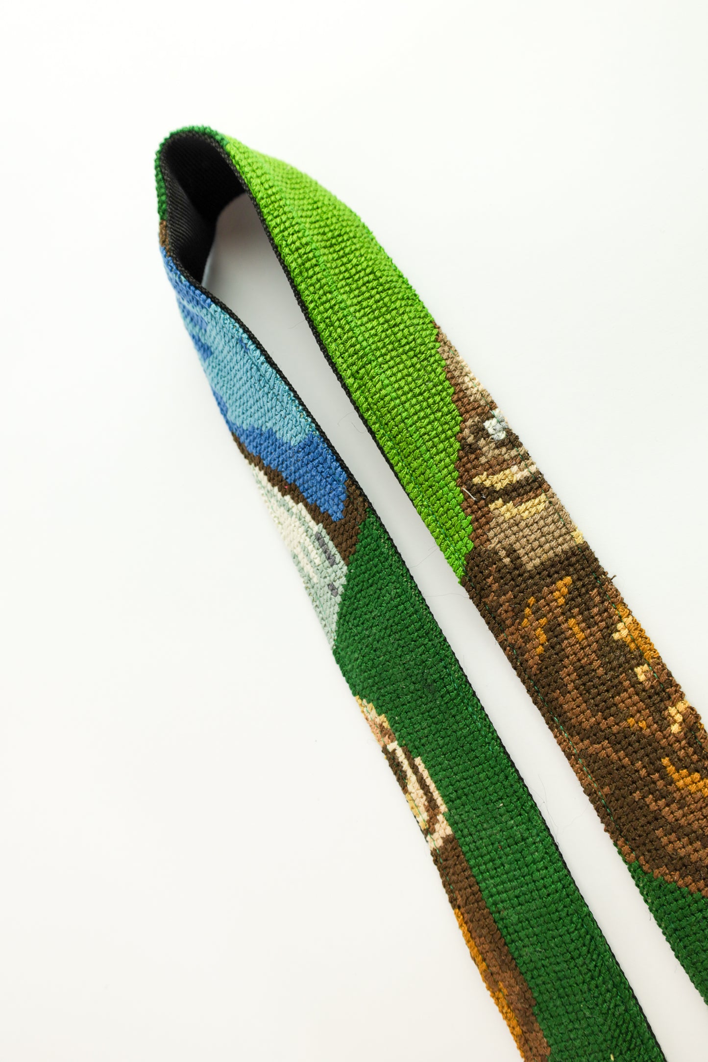 strap - huilende jongen - 157 cm