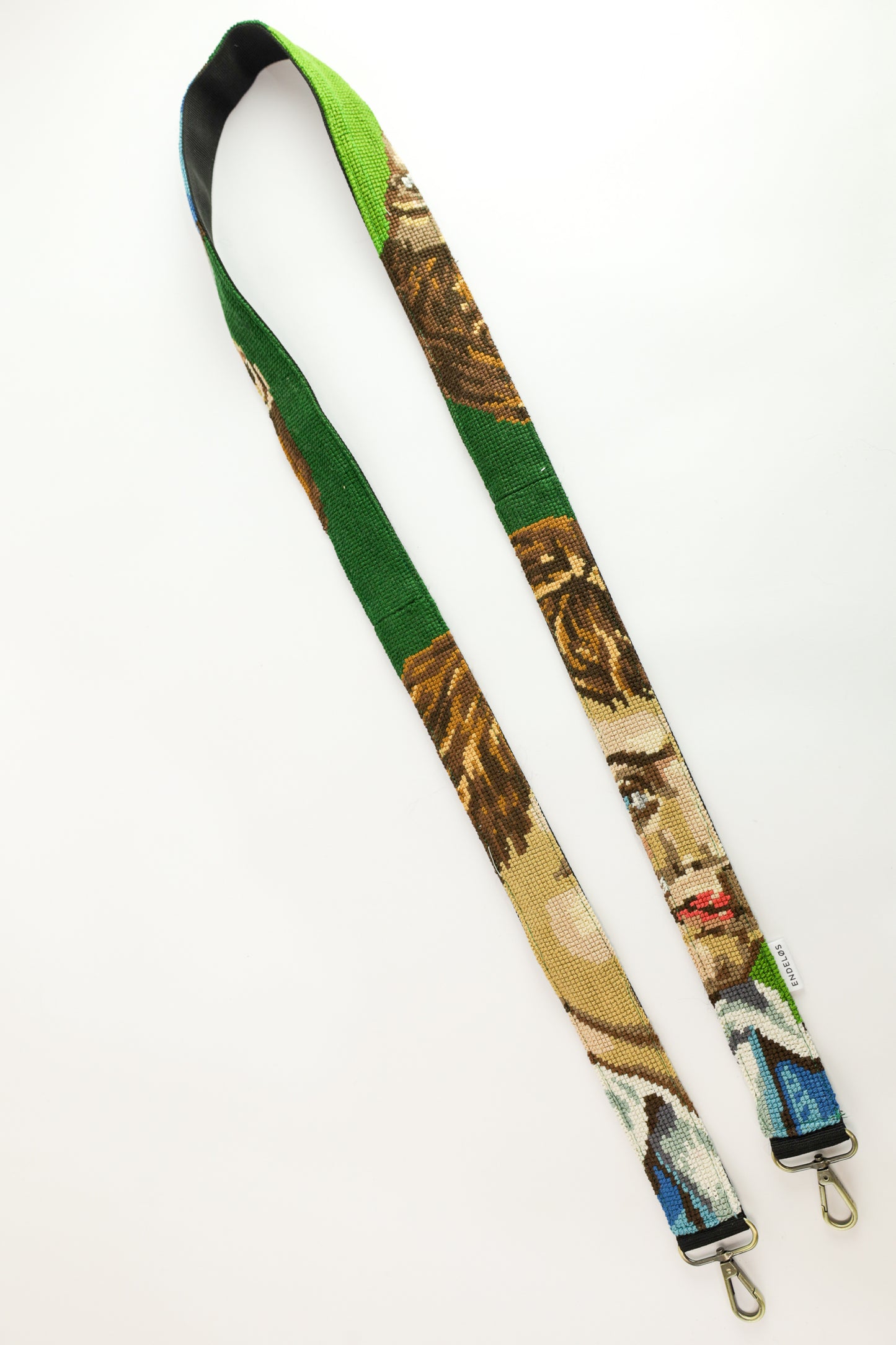 strap - huilende jongen - 157 cm