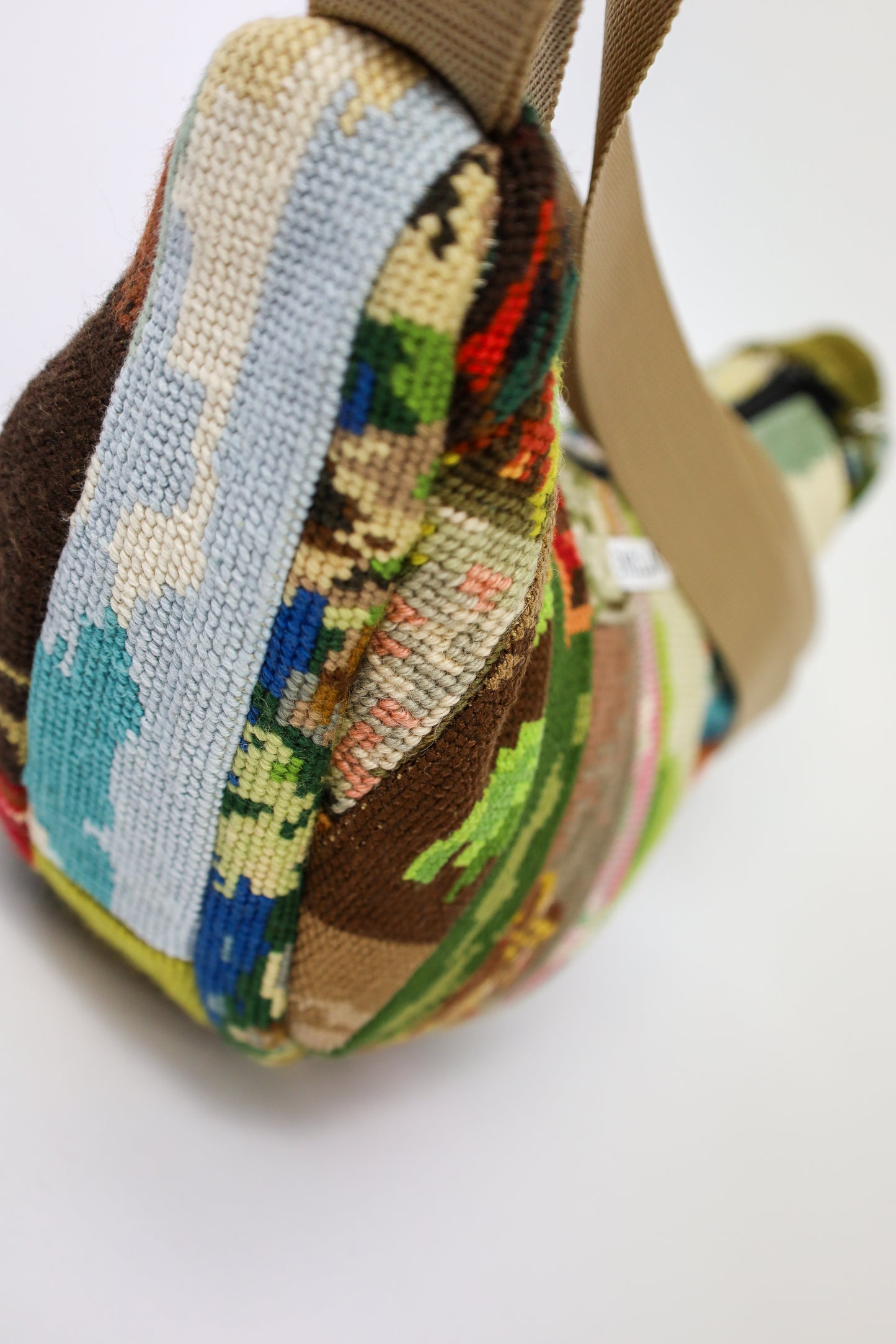 crossbody M - nr. 69