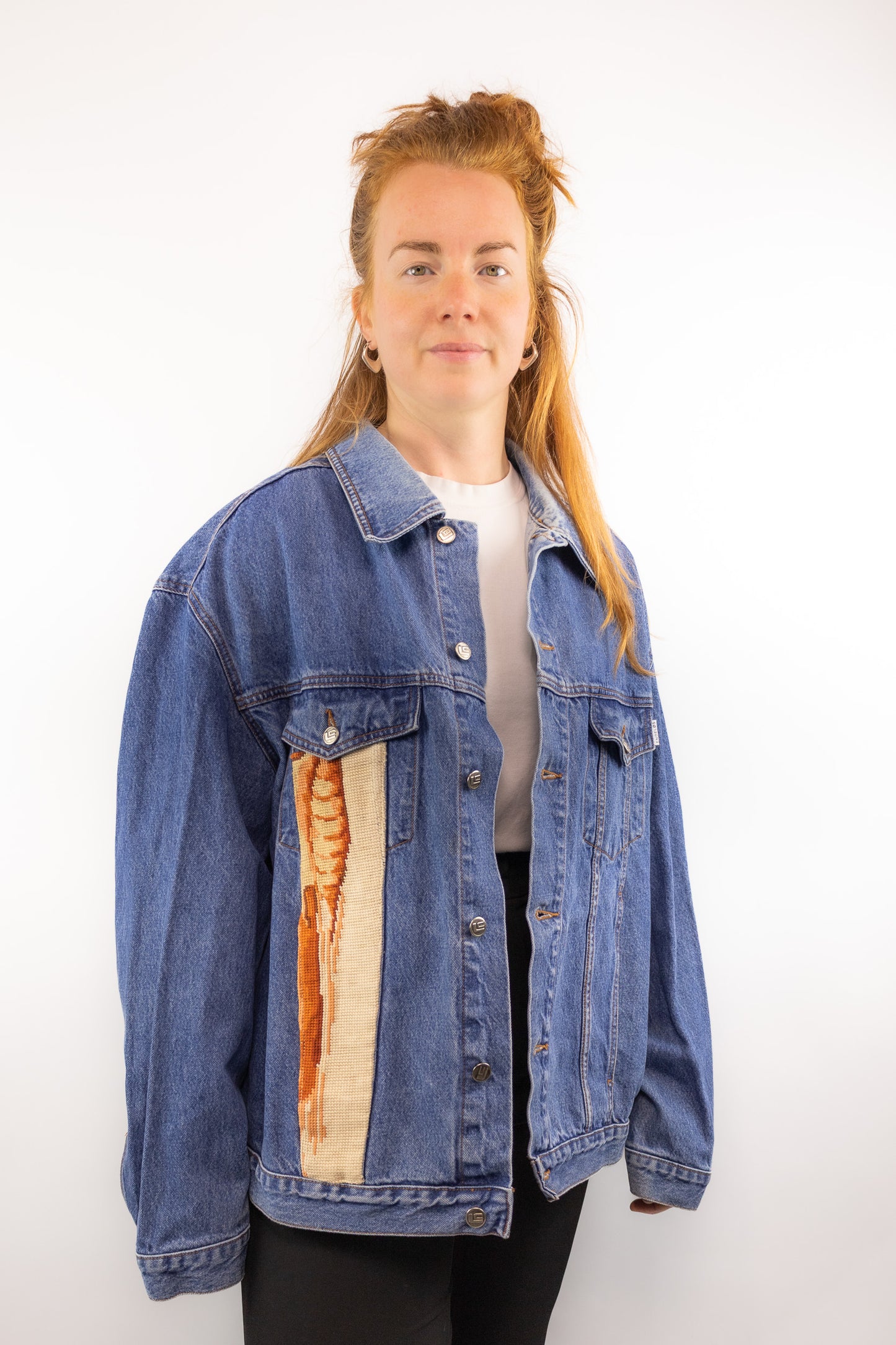 oversized denim jack met tapestry