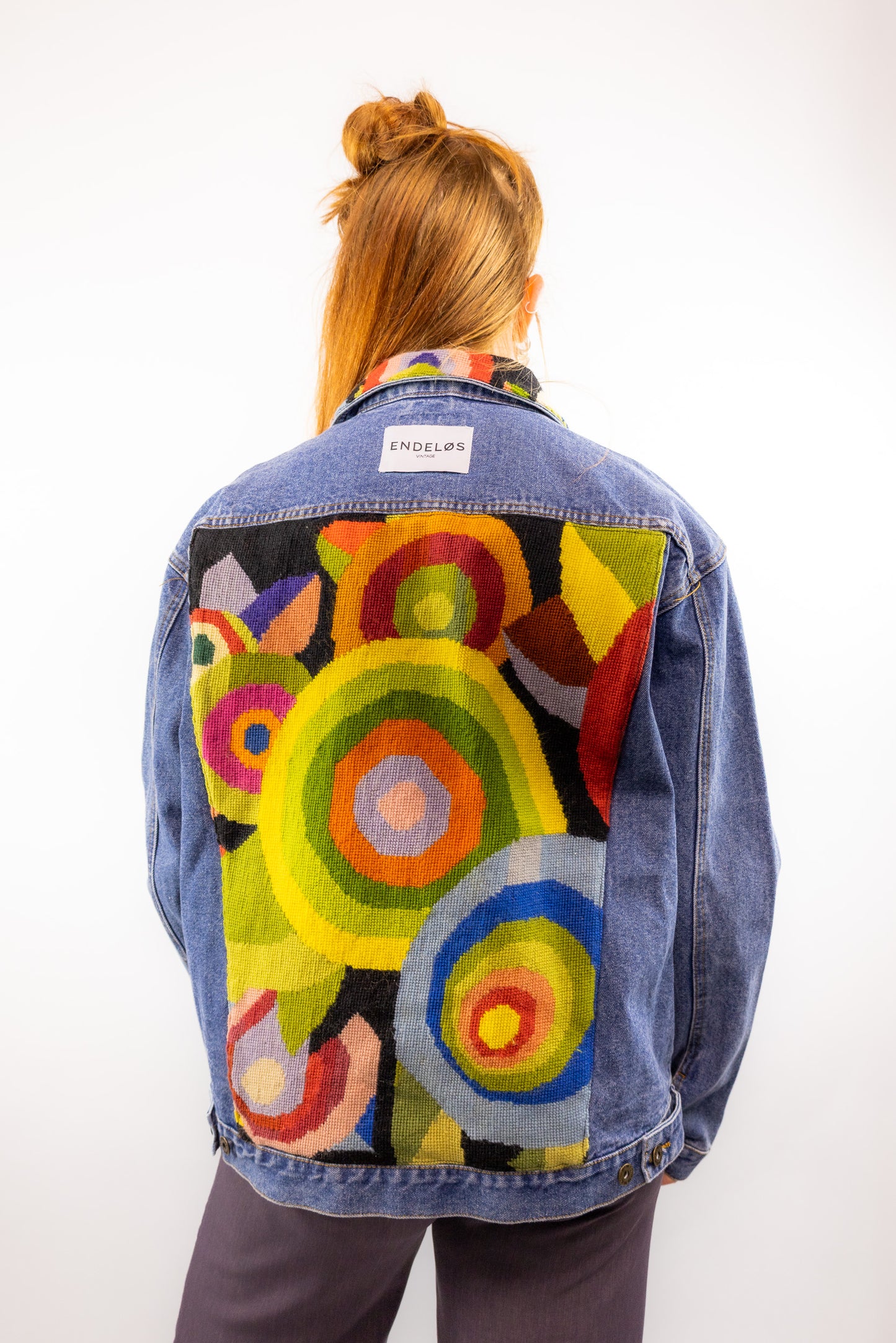 Remade jacket met borduurwerk Retro Circles - XXL