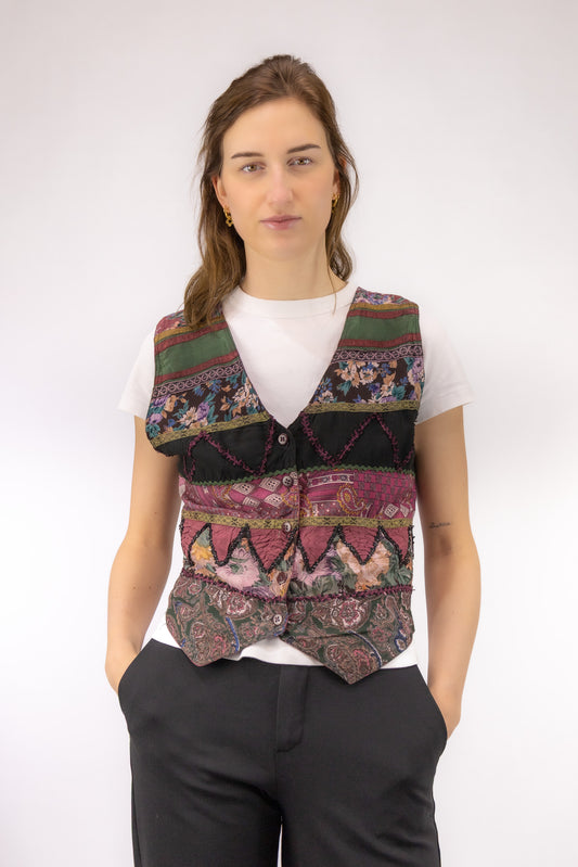 bordeaux rood gilet voorkant patchwork bloemen glitters bohemian stijl