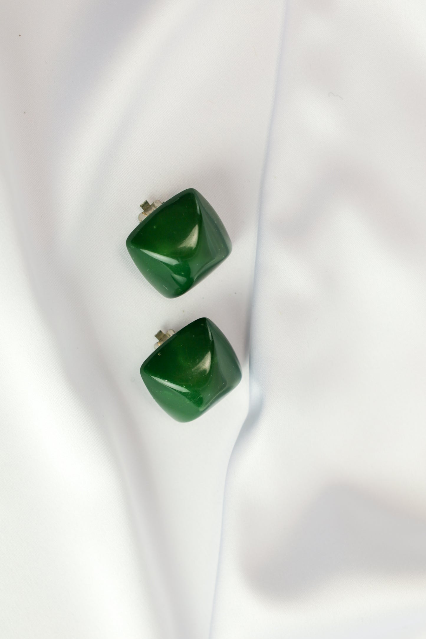 groene stud - clip on