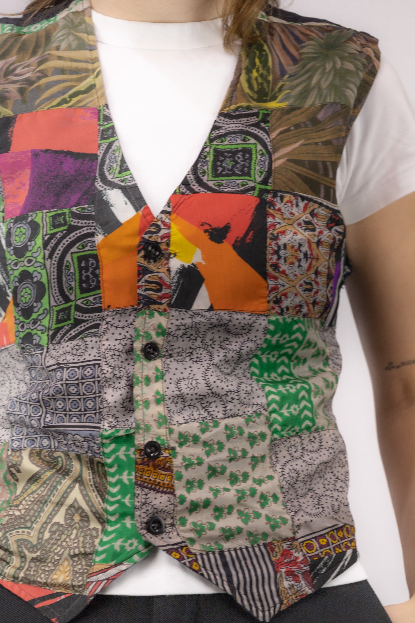 detail patchwork gilet stof patronen kleuren vintage