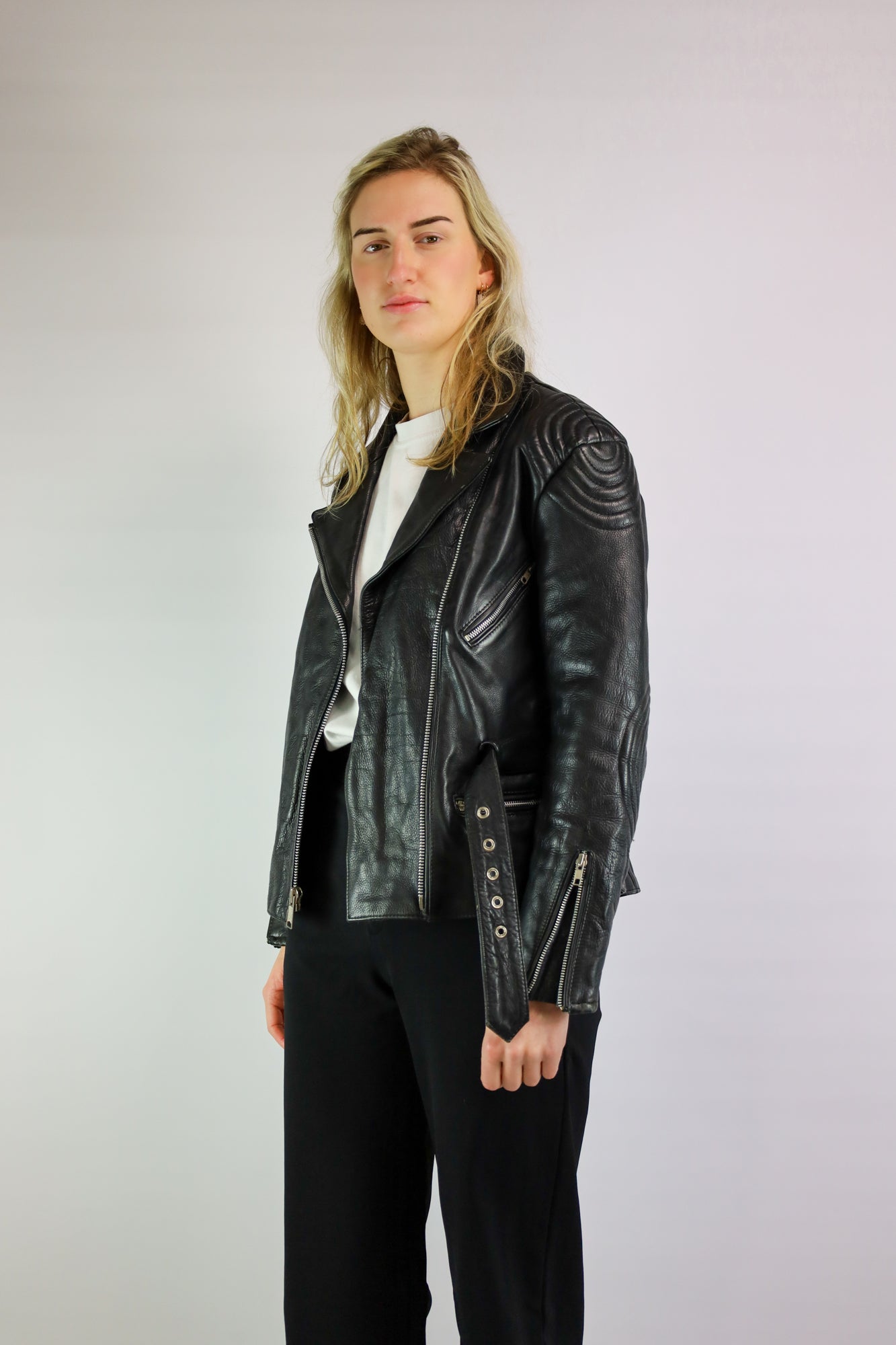 Perfect leren bikerjack met comfortabele pasvorm in maat S/M.