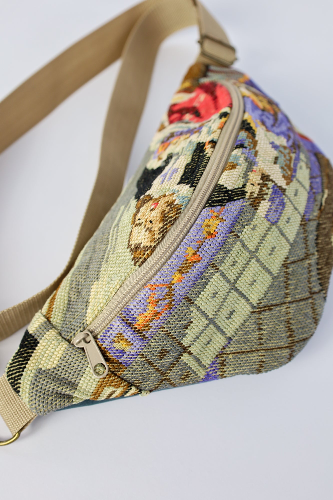 fanny pack - victoria