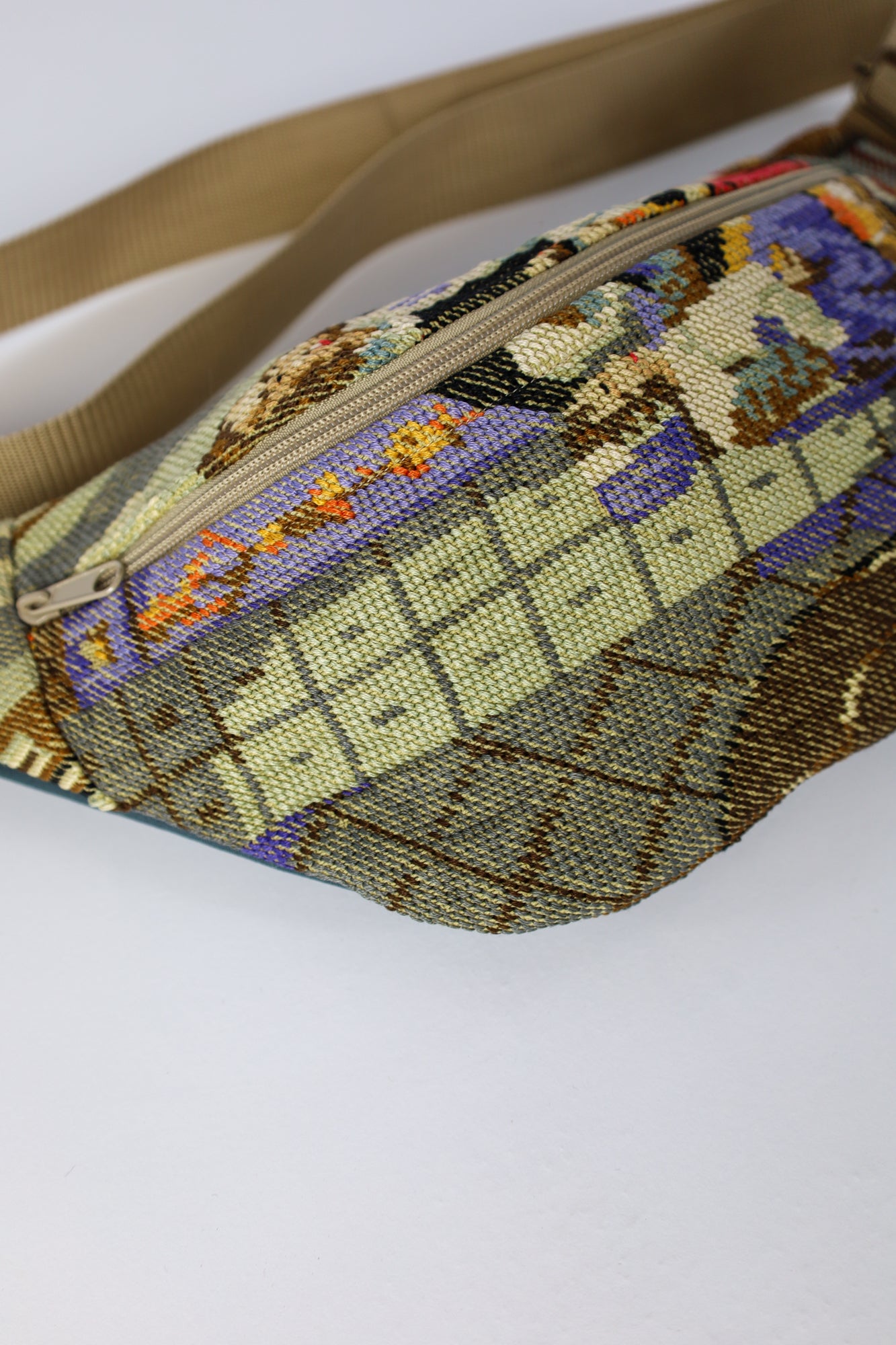 fanny pack - victoria