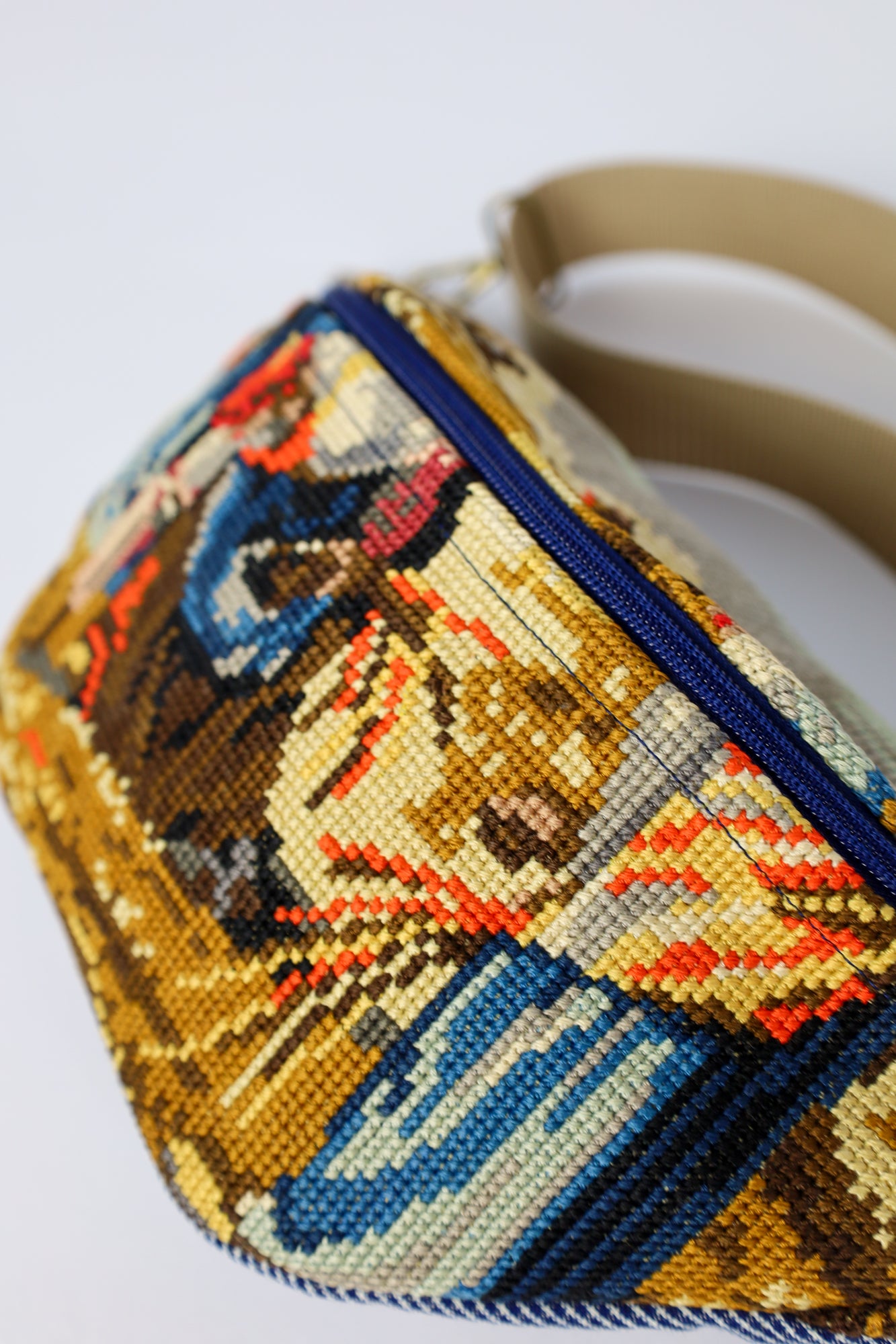 fannypack - millet