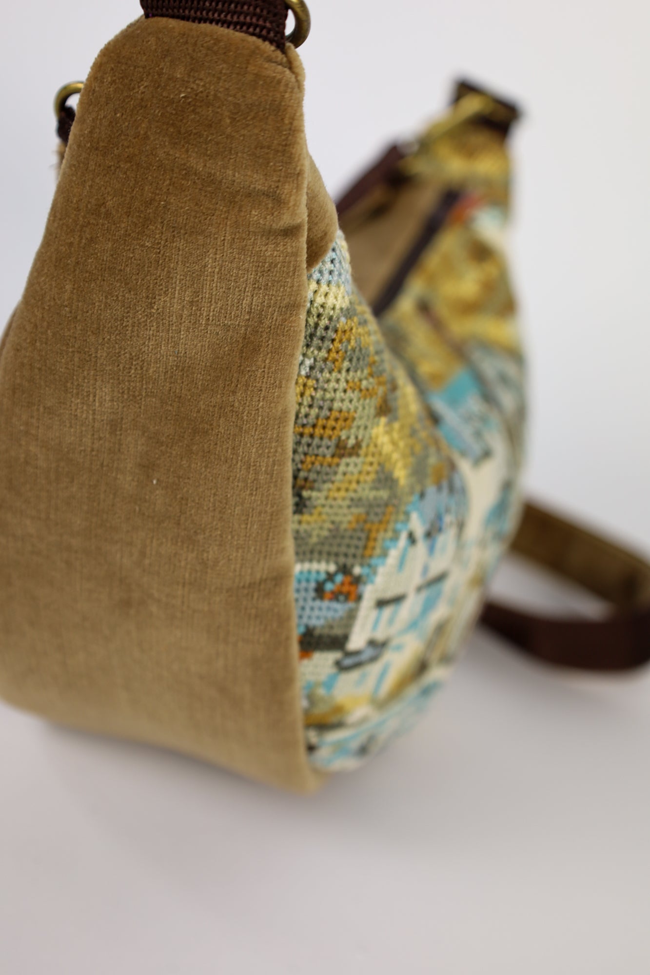 crossbody bag - city