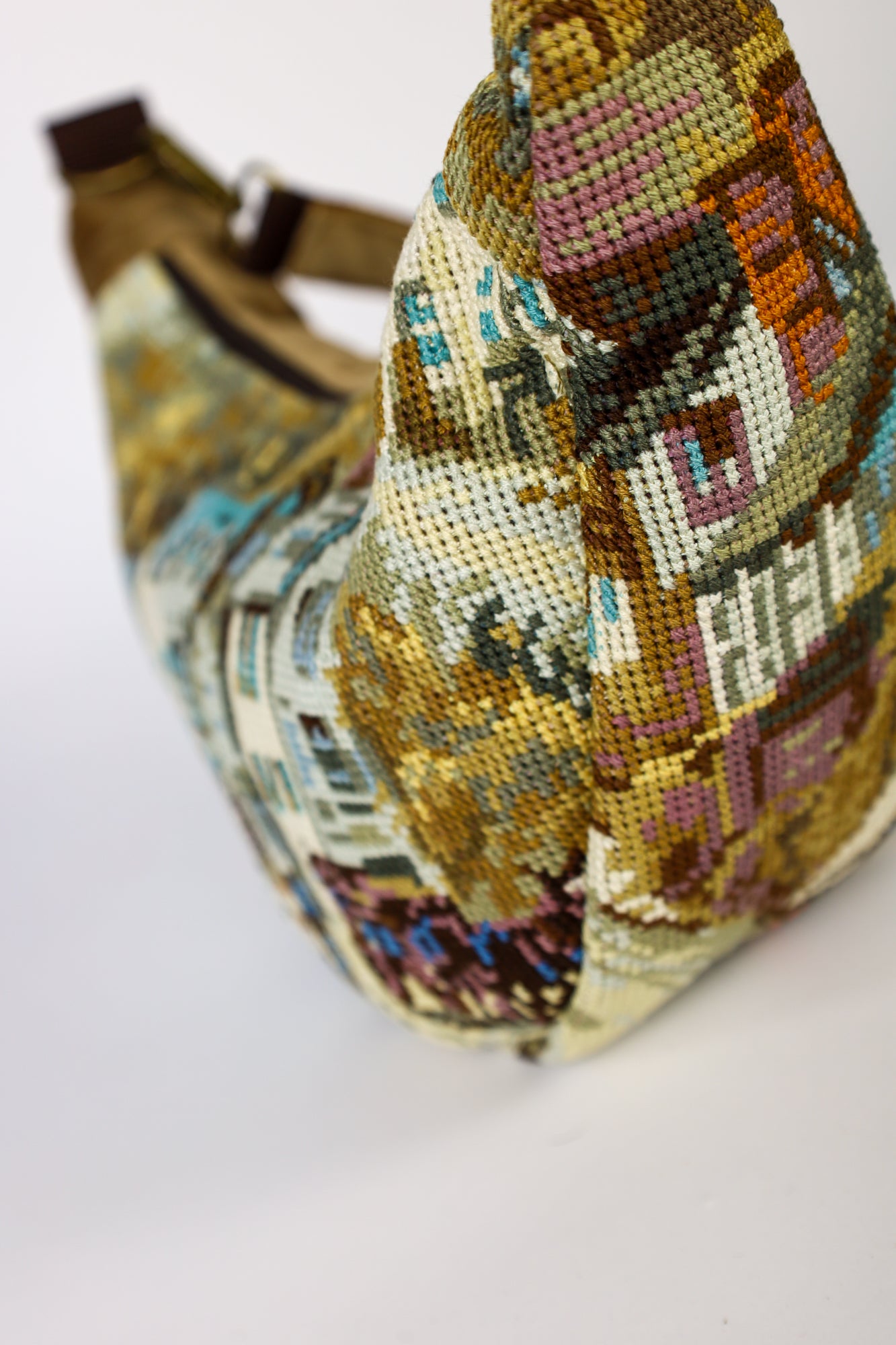 crossbody bag - city