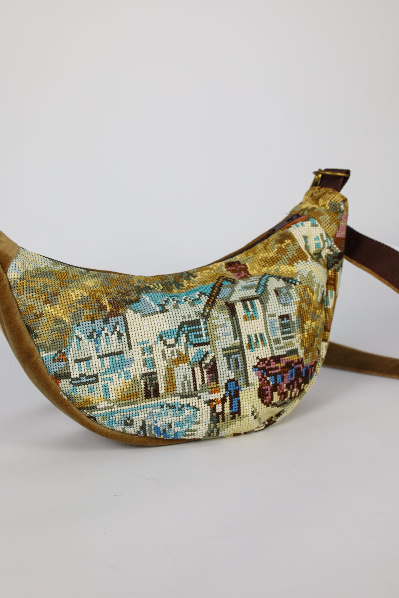 crossbody bag - city