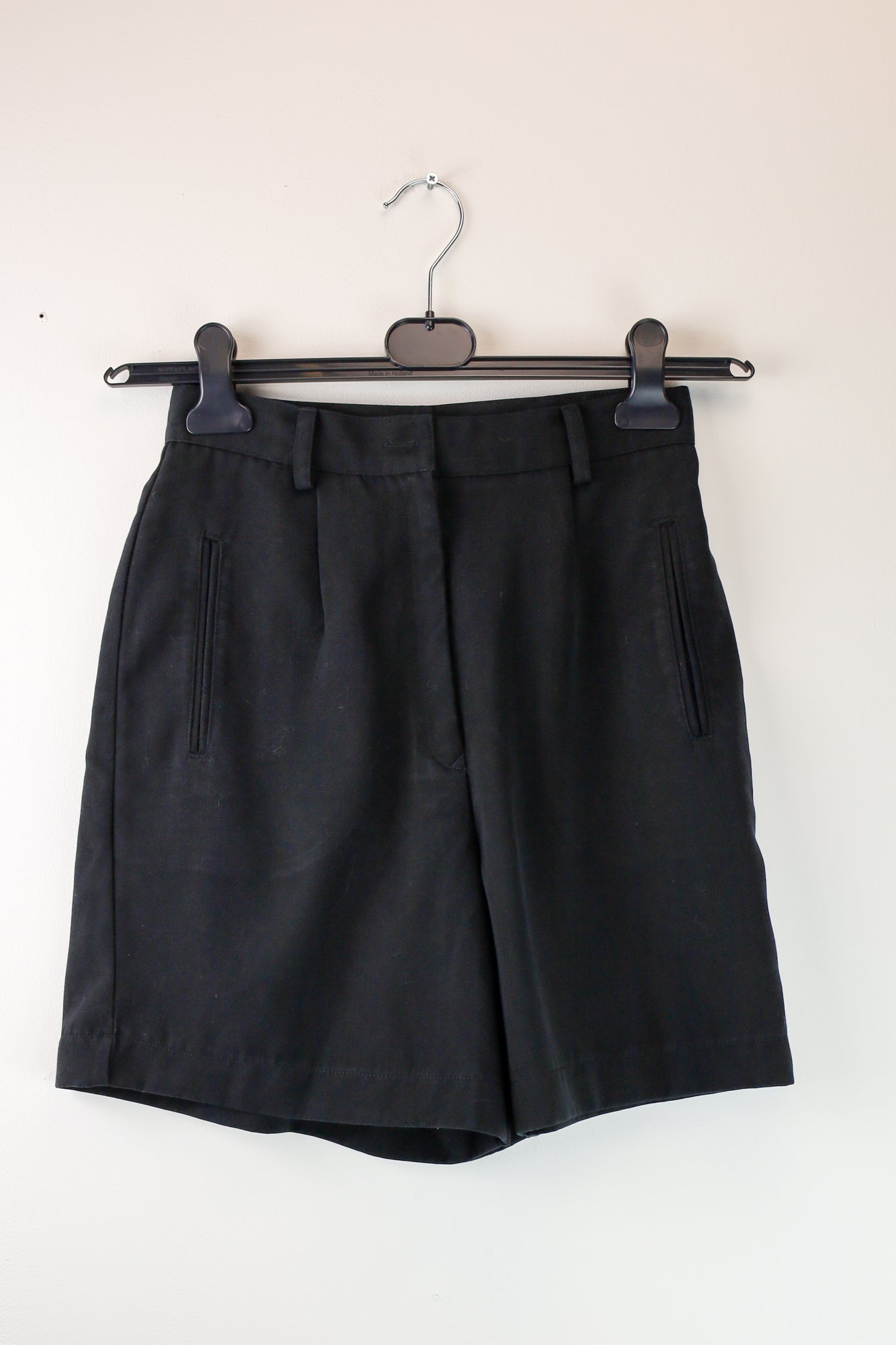 quezia black short - S