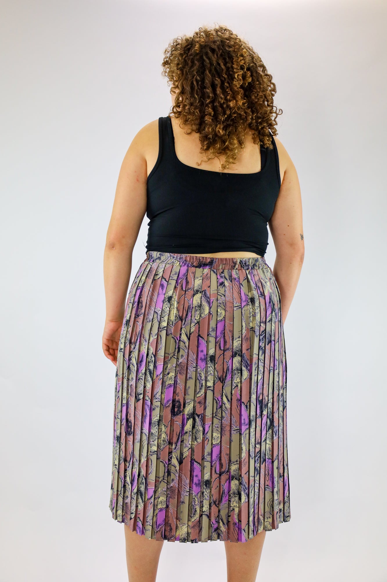 olive pleated skirt - XL/XXL