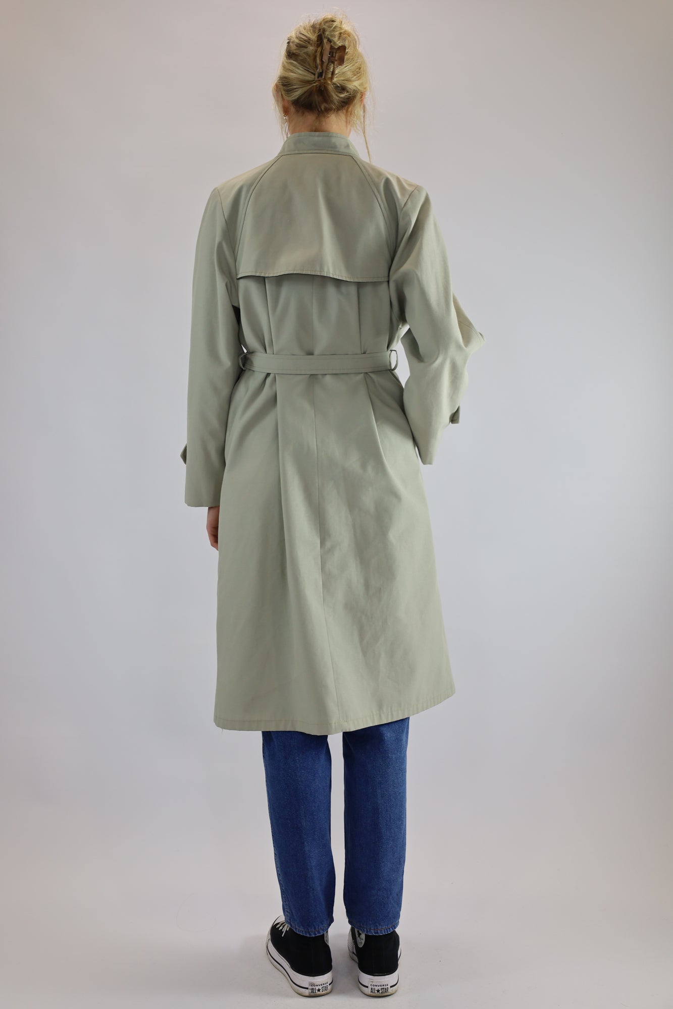 qualea grey trench coat - M