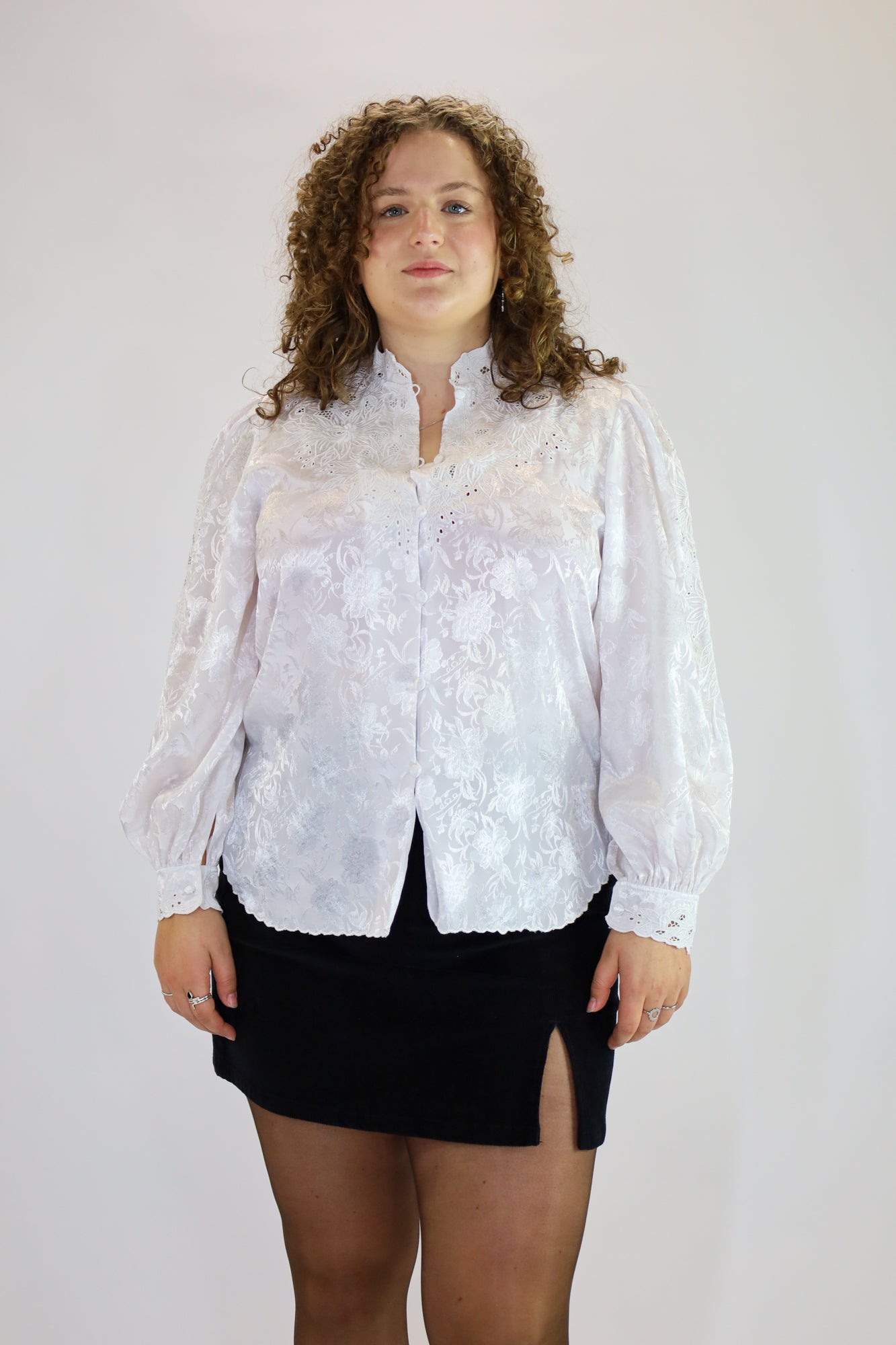 amira lace blouse - XL