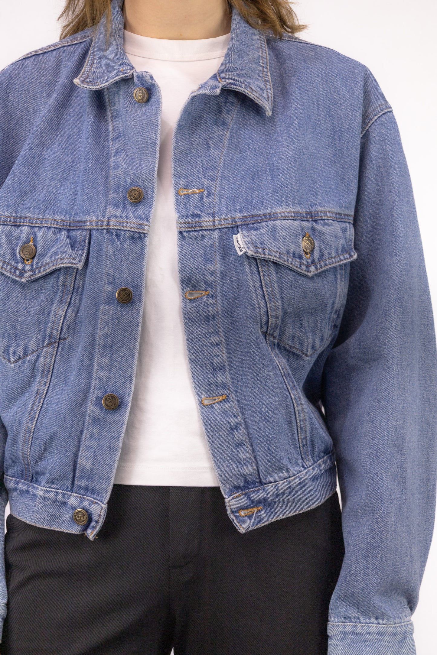detail denim jacket lichte wassing stof structuur vintage